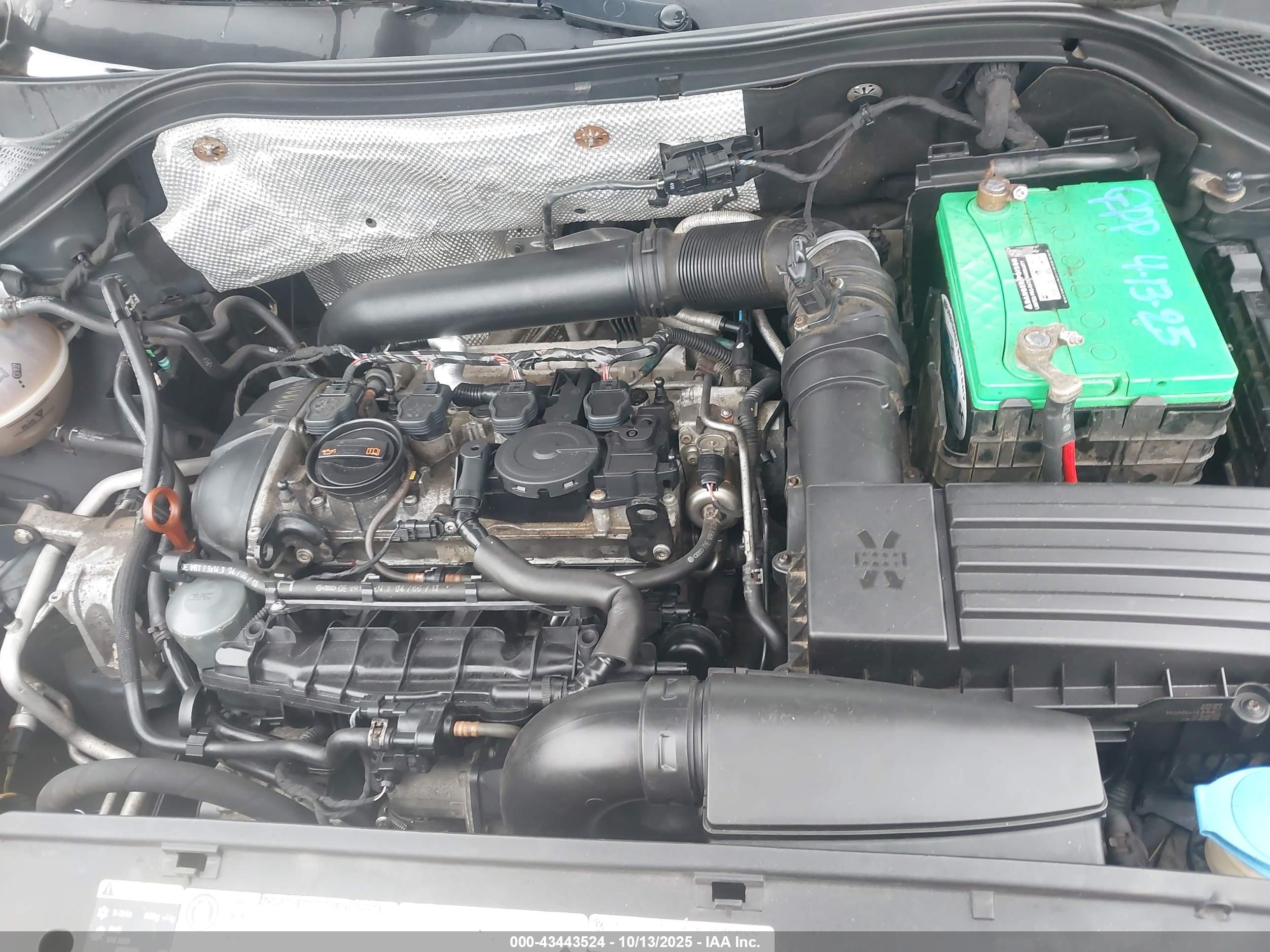 VOLKSWAGEN TIGUAN image 10