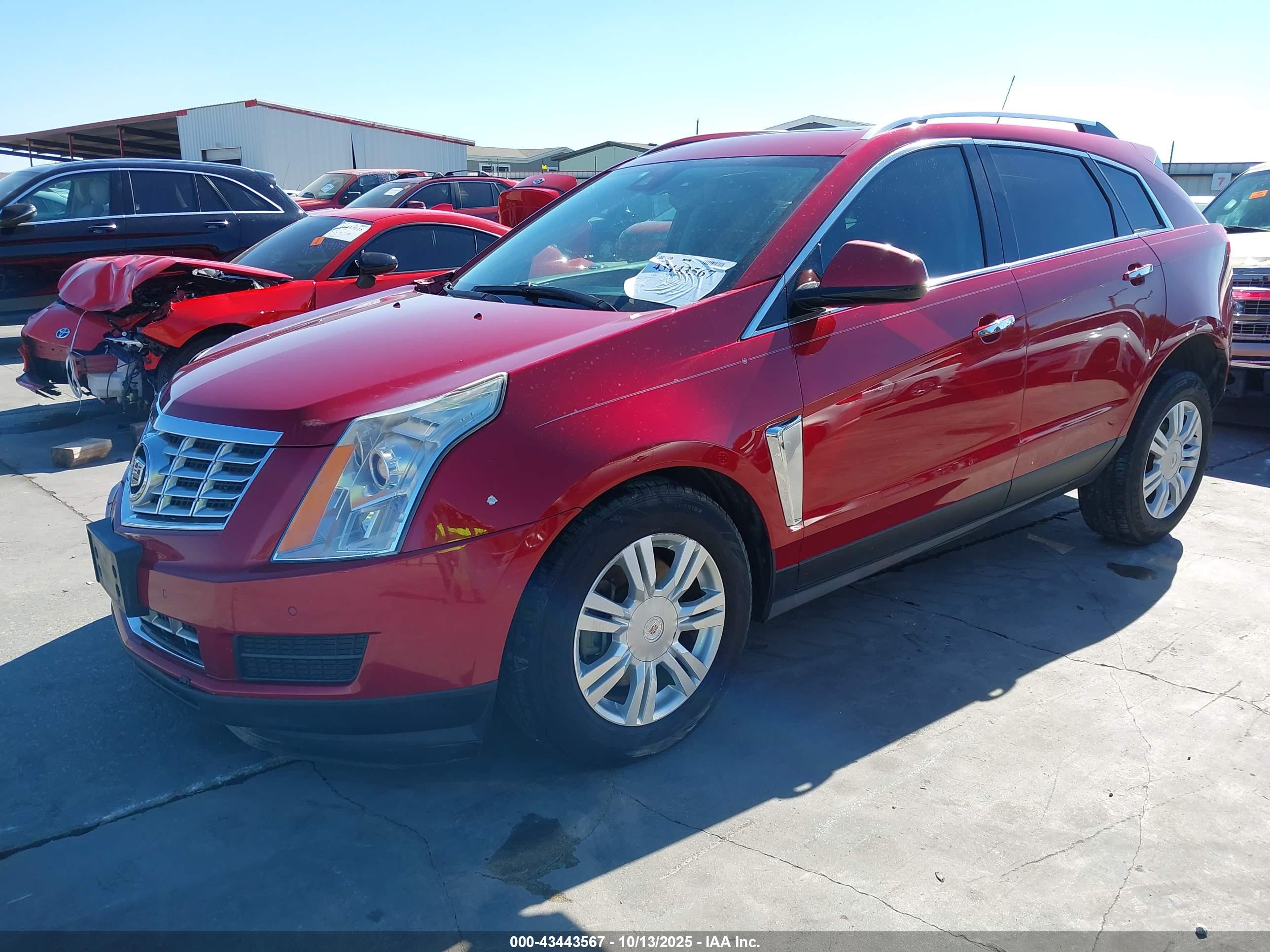 CADILLAC SRX image 2