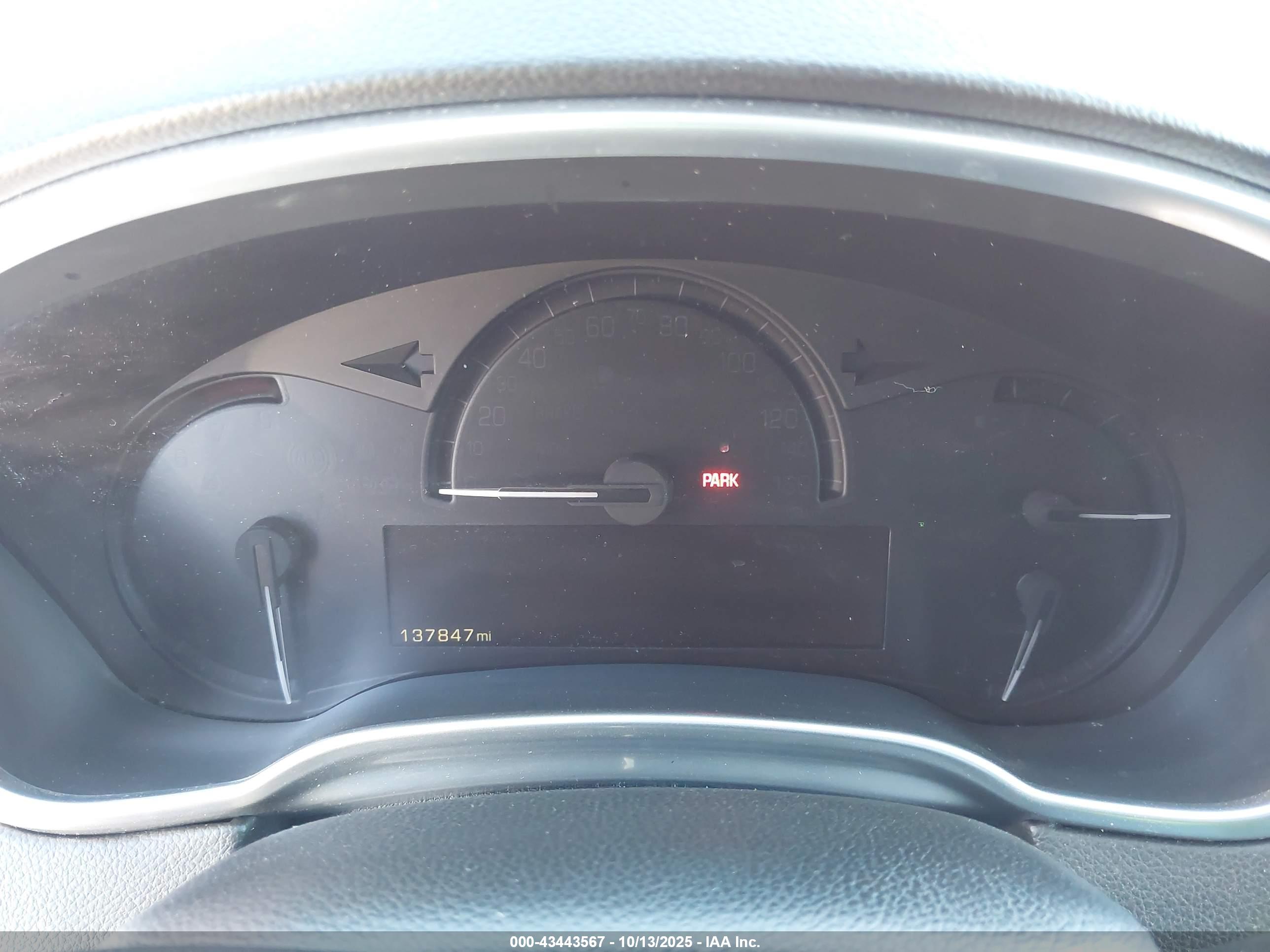 CADILLAC SRX image 7