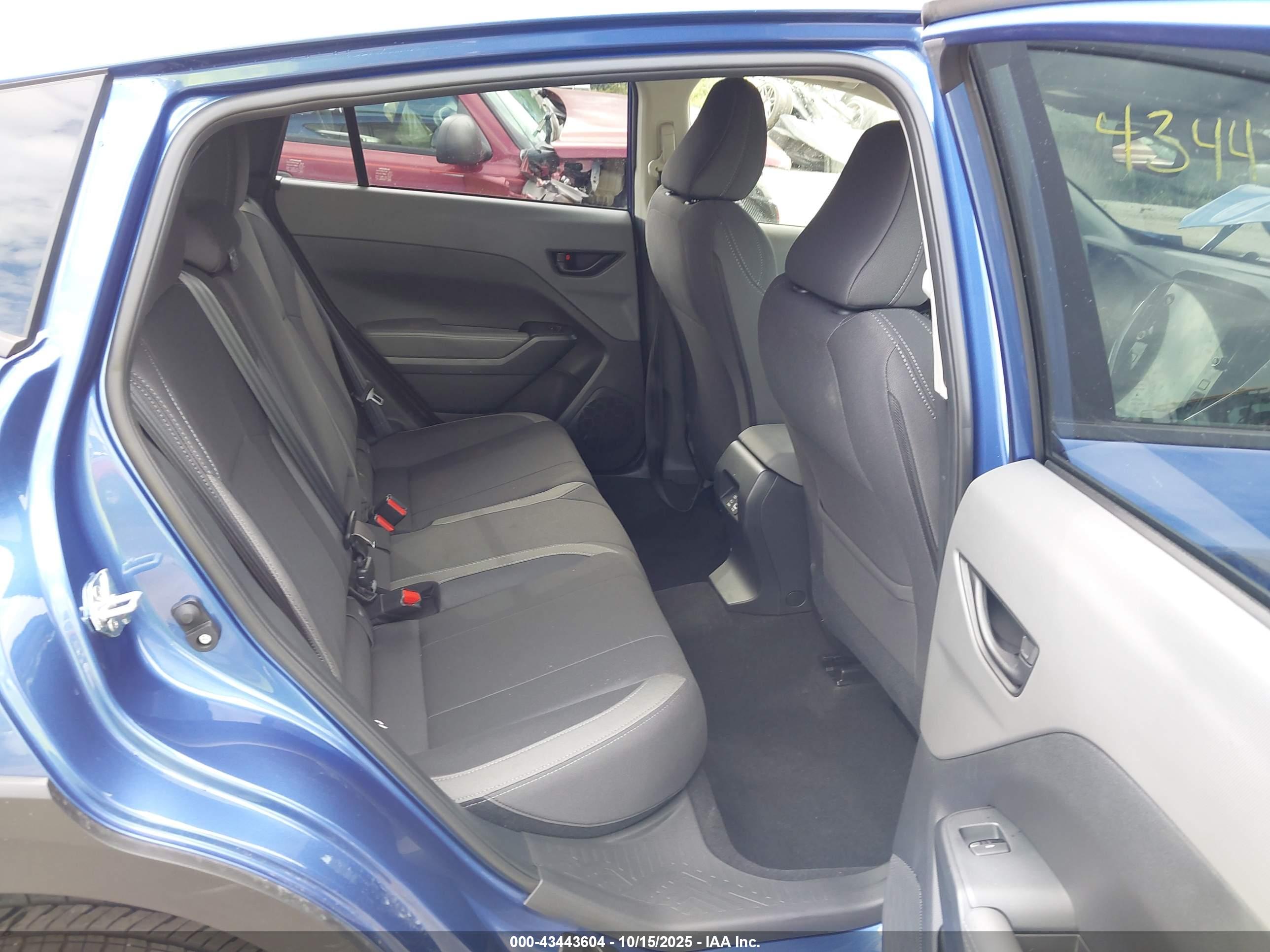 SUBARU CROSSTREK image 8