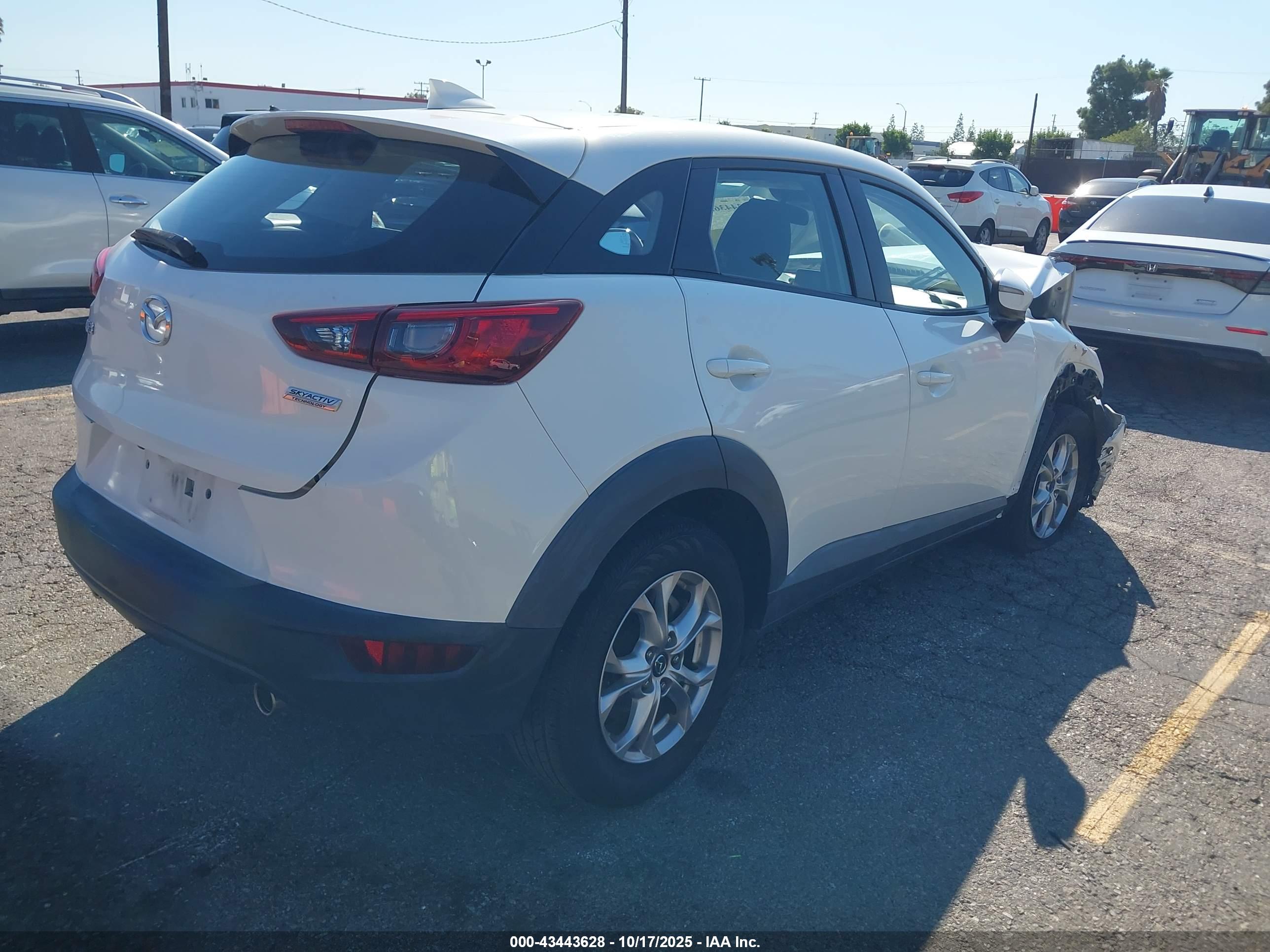 MAZDA CX-3 image 4