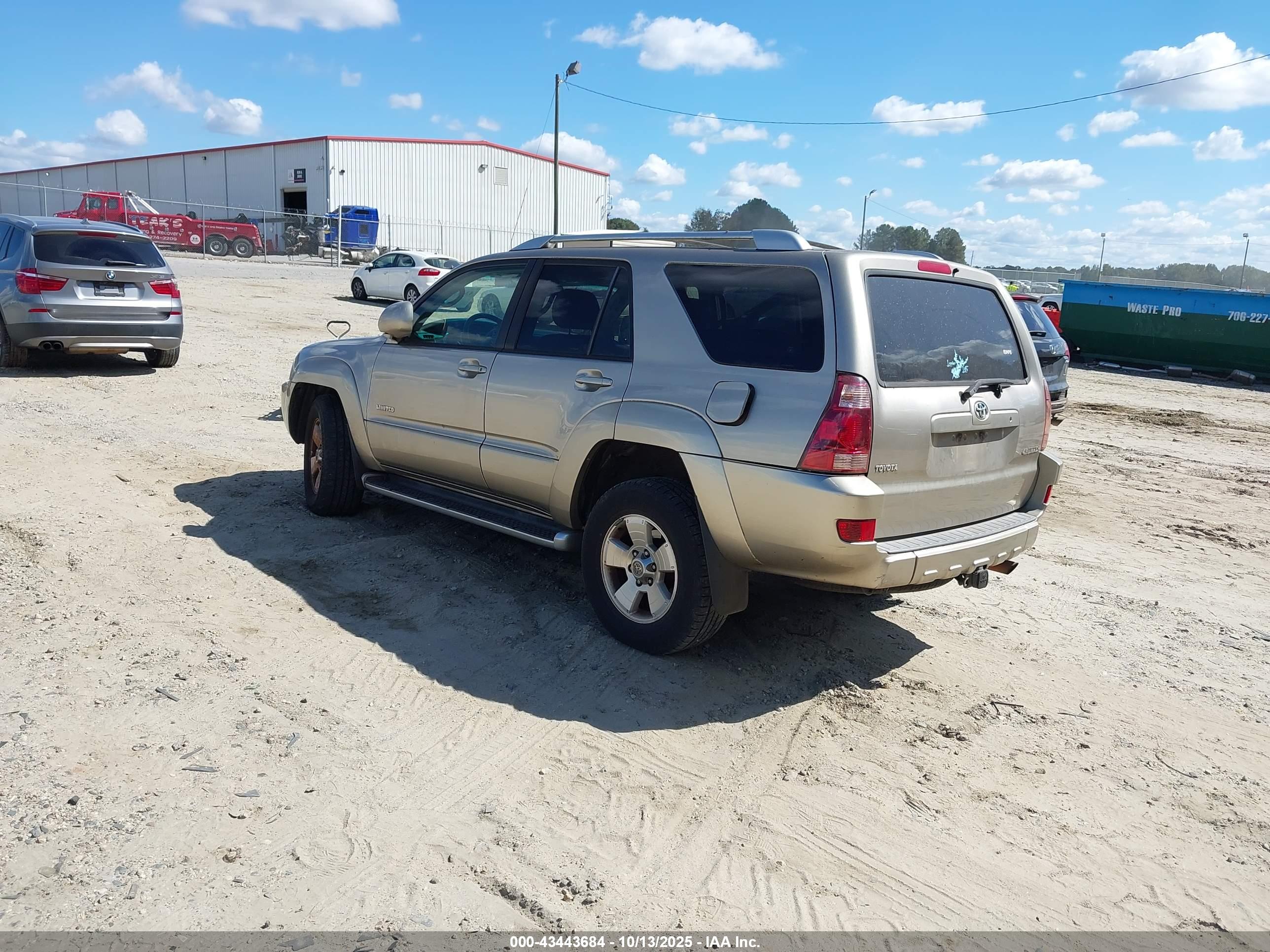 TOYOTA 4RUNNER image 3