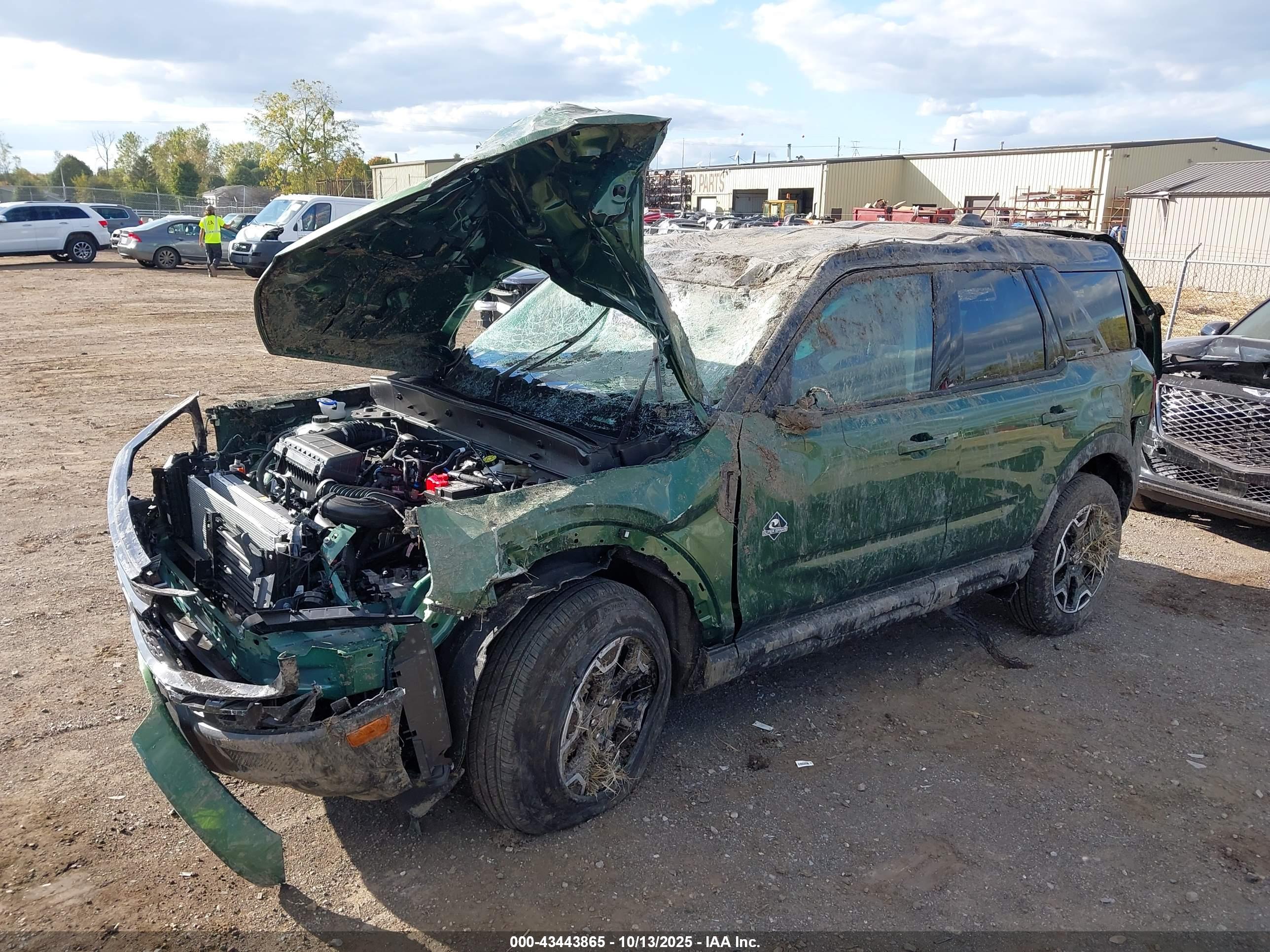 FORD BRONCO image 6