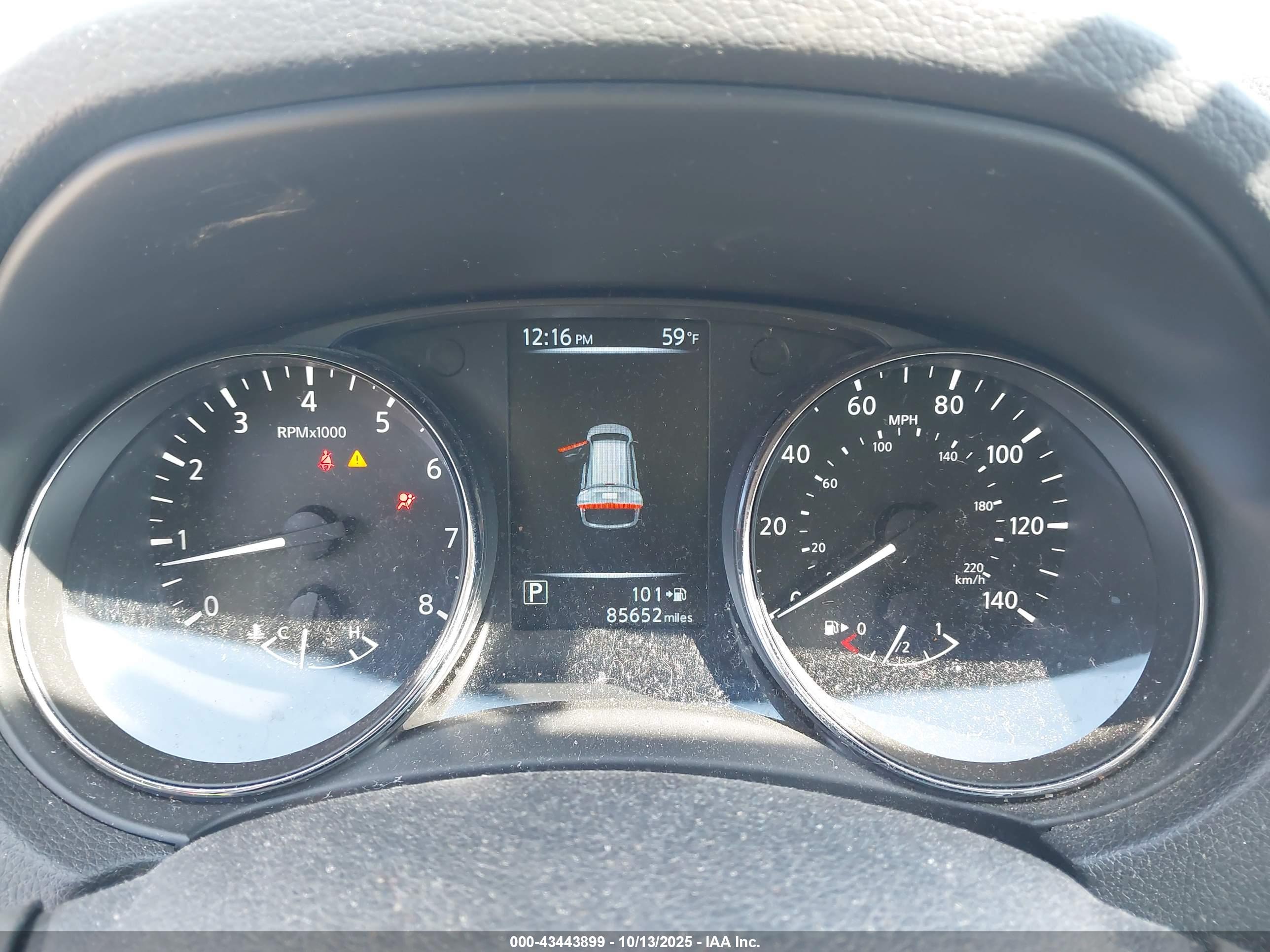 NISSAN ROGUE image 7
