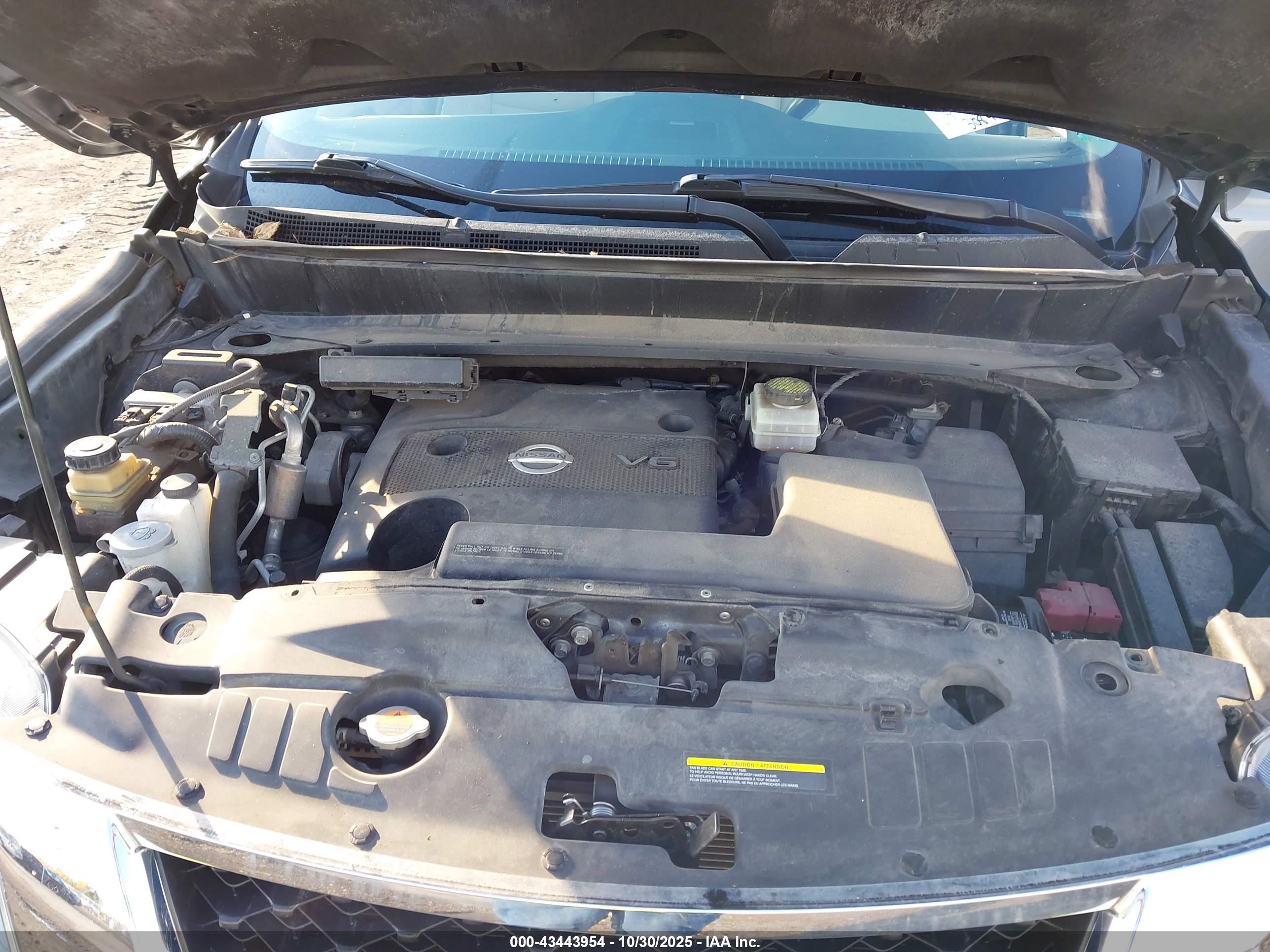 NISSAN PATHFINDER image 10