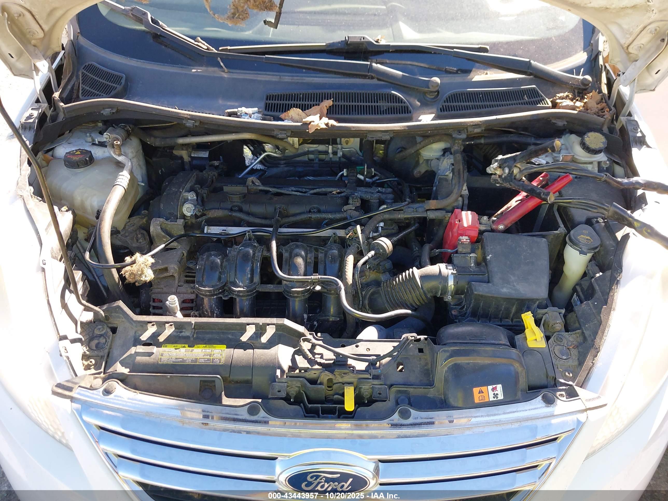 FORD FIESTA image 10