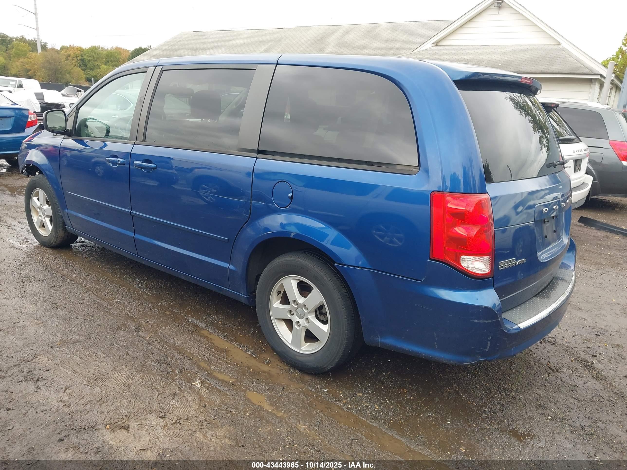 DODGE GRAND image 3