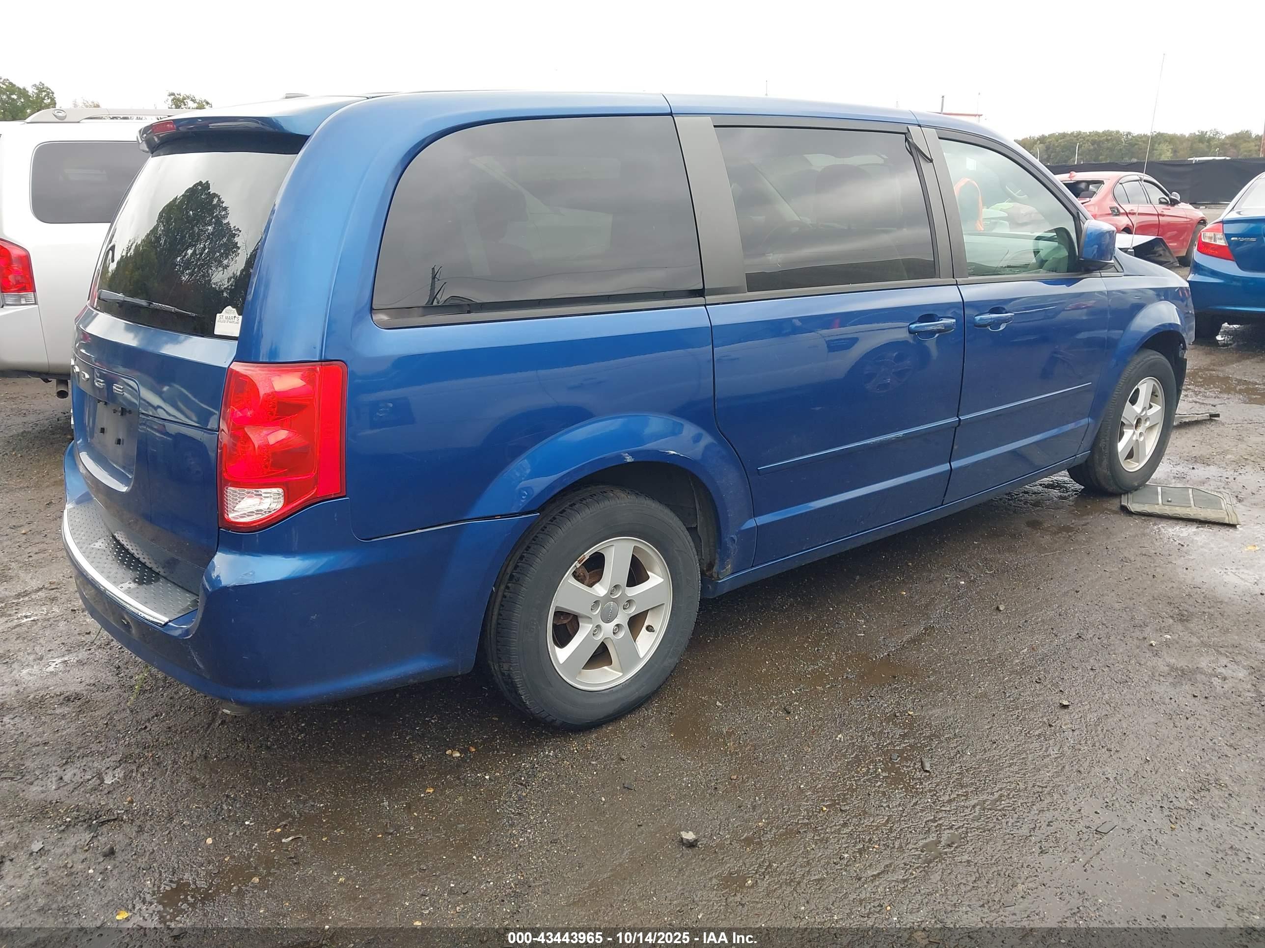 DODGE GRAND image 4
