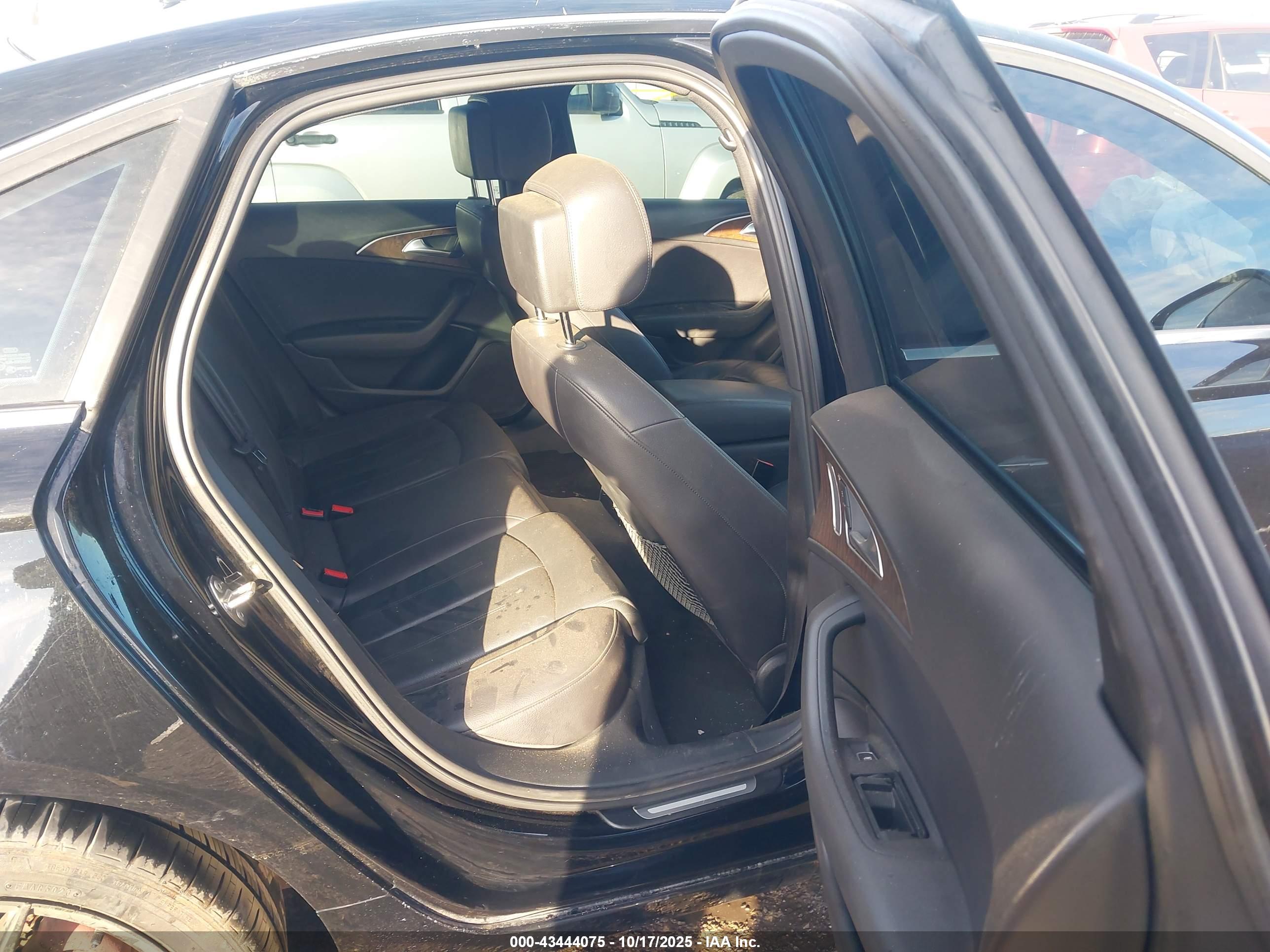 AUDI A6 image 8