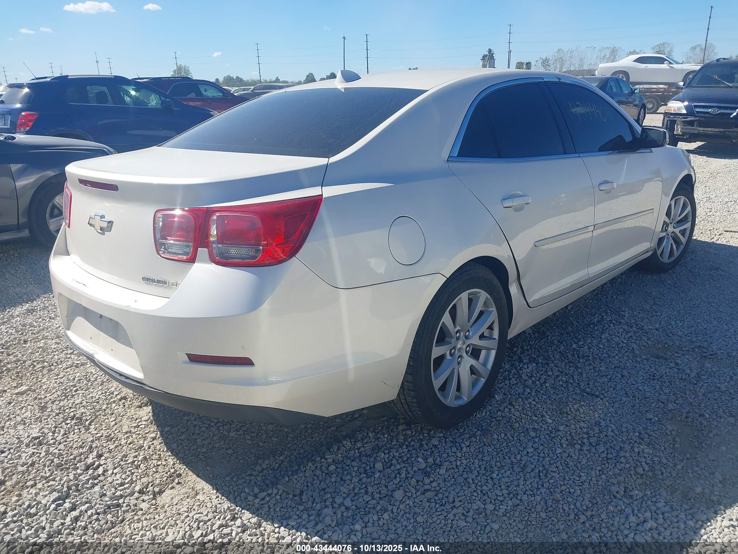 CHEVROLET MALIBU image 4