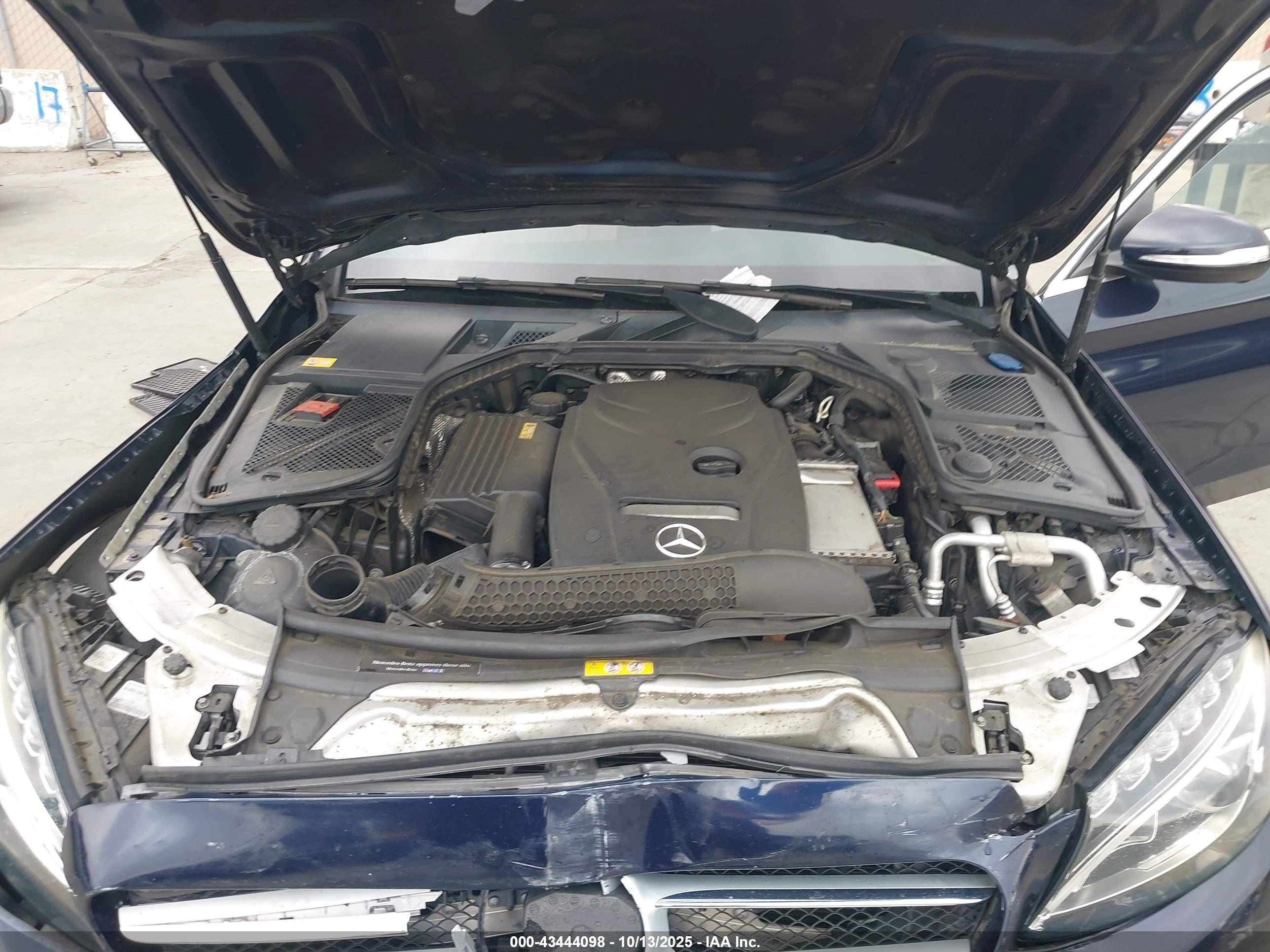MERCEDES-BENZ C image 10