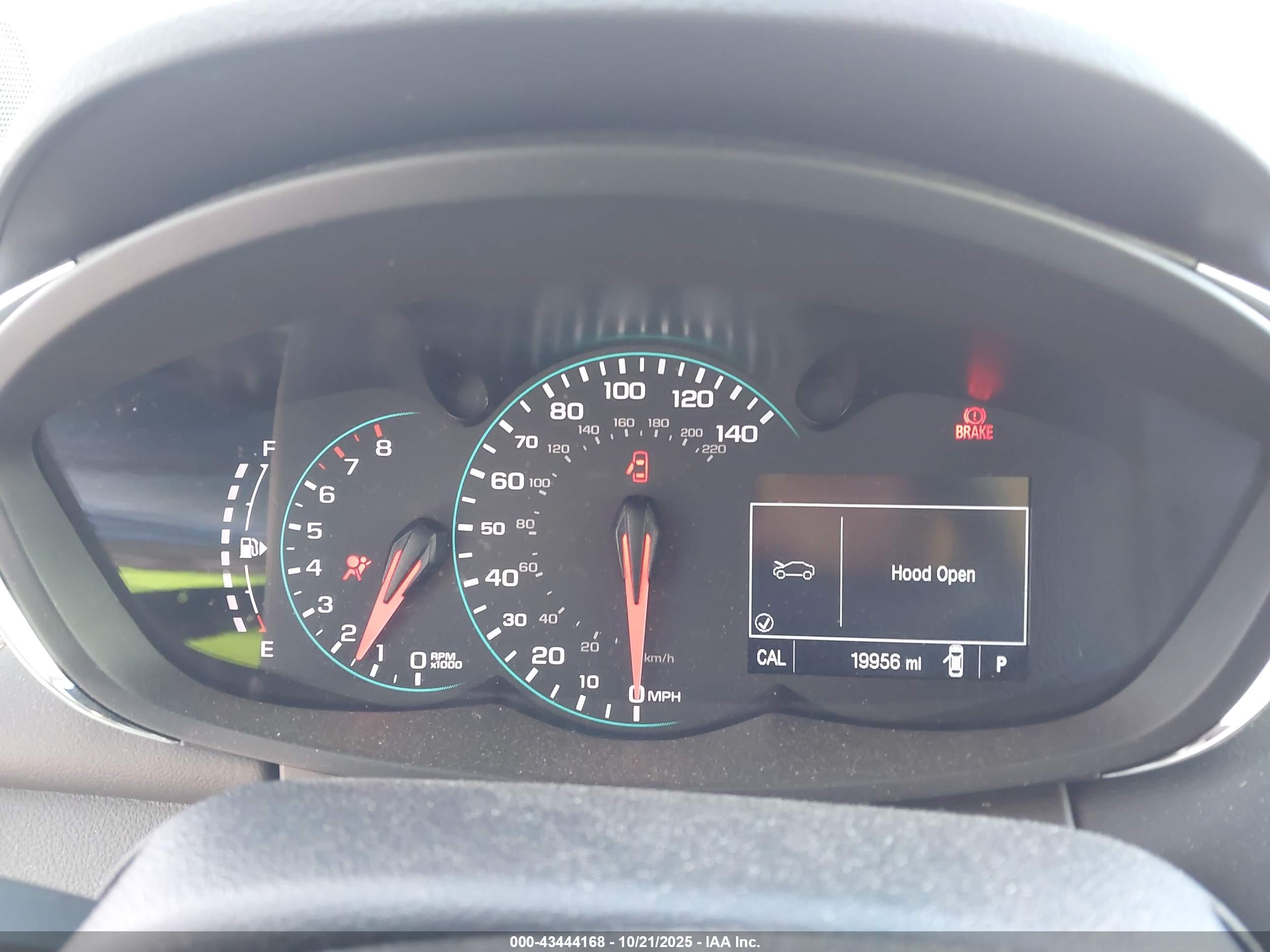 CHEVROLET TRAX image 7