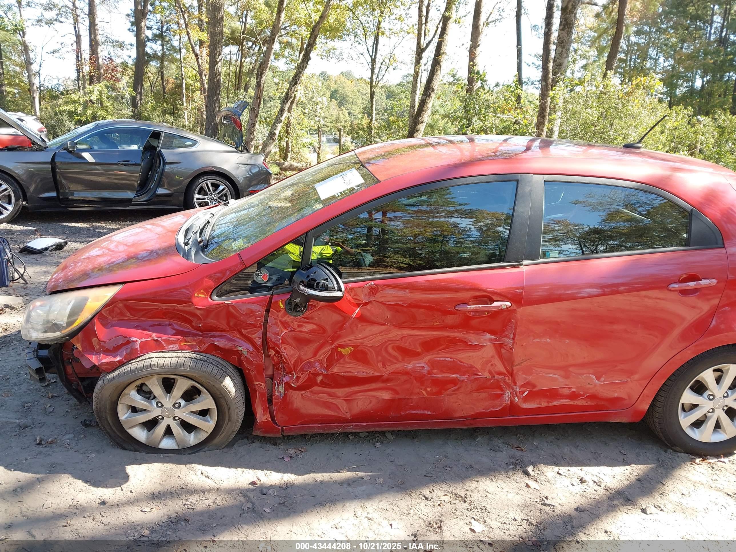 KIA RIO image 6