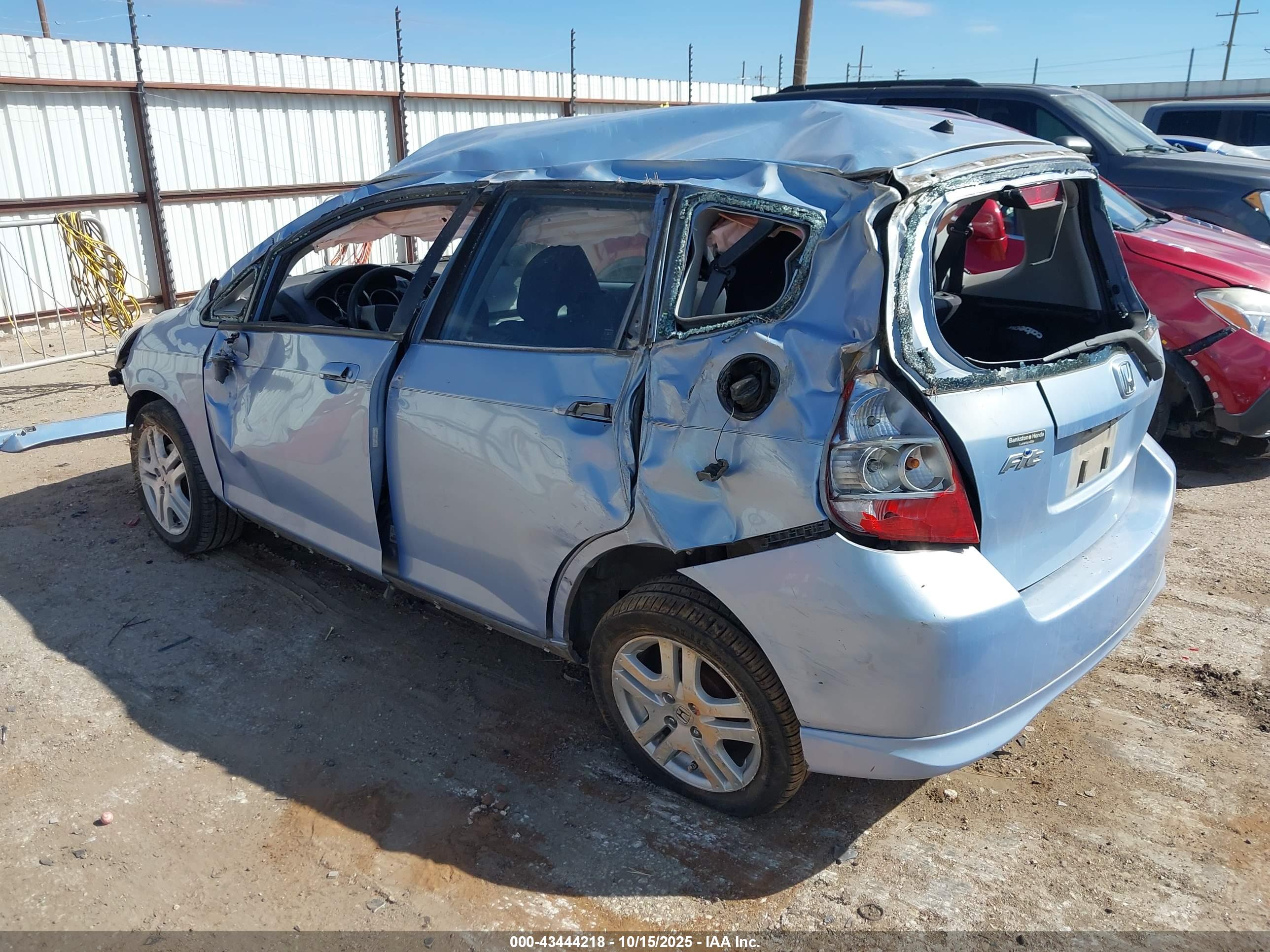 HONDA FIT image 3