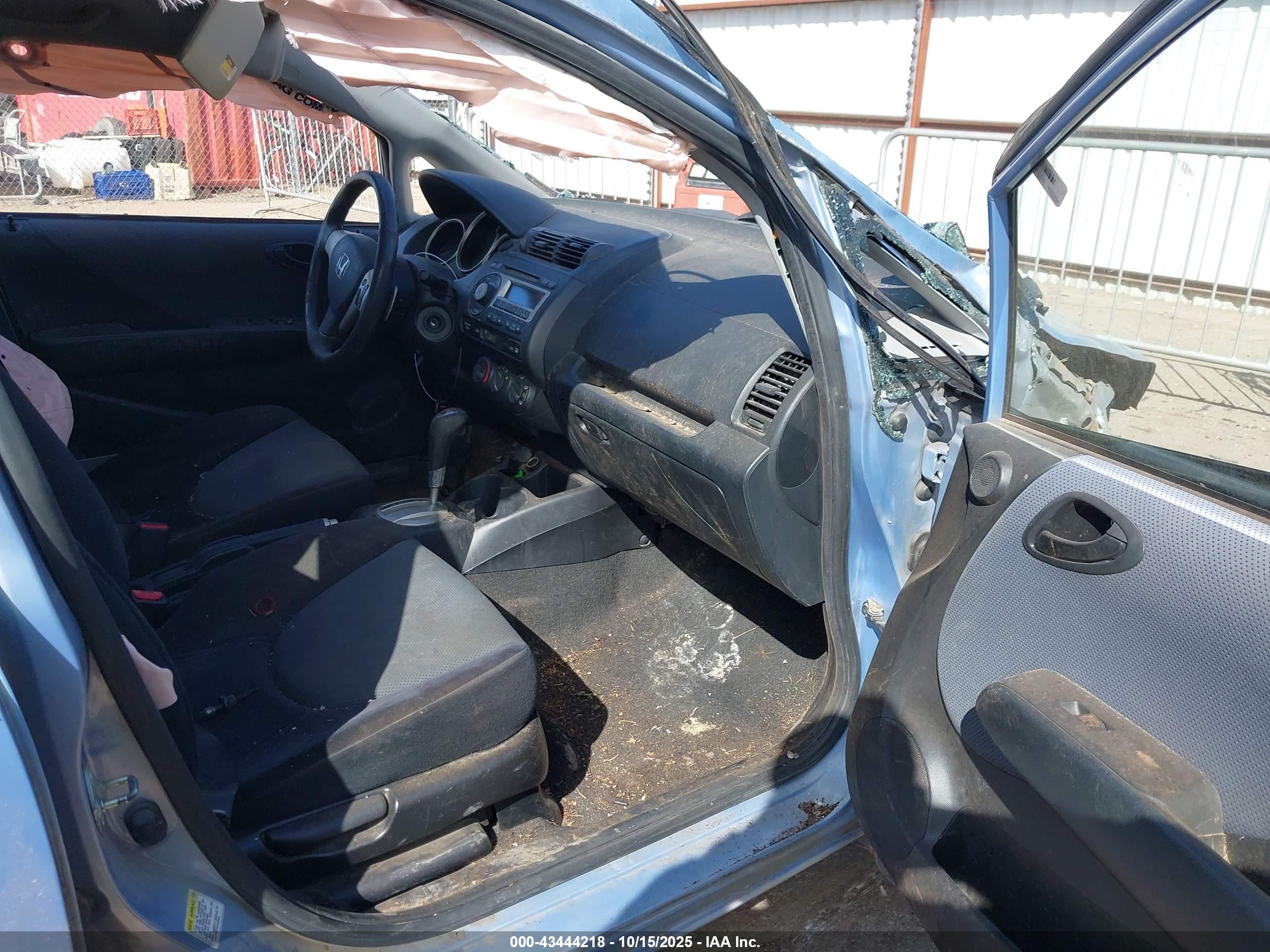 HONDA FIT image 5