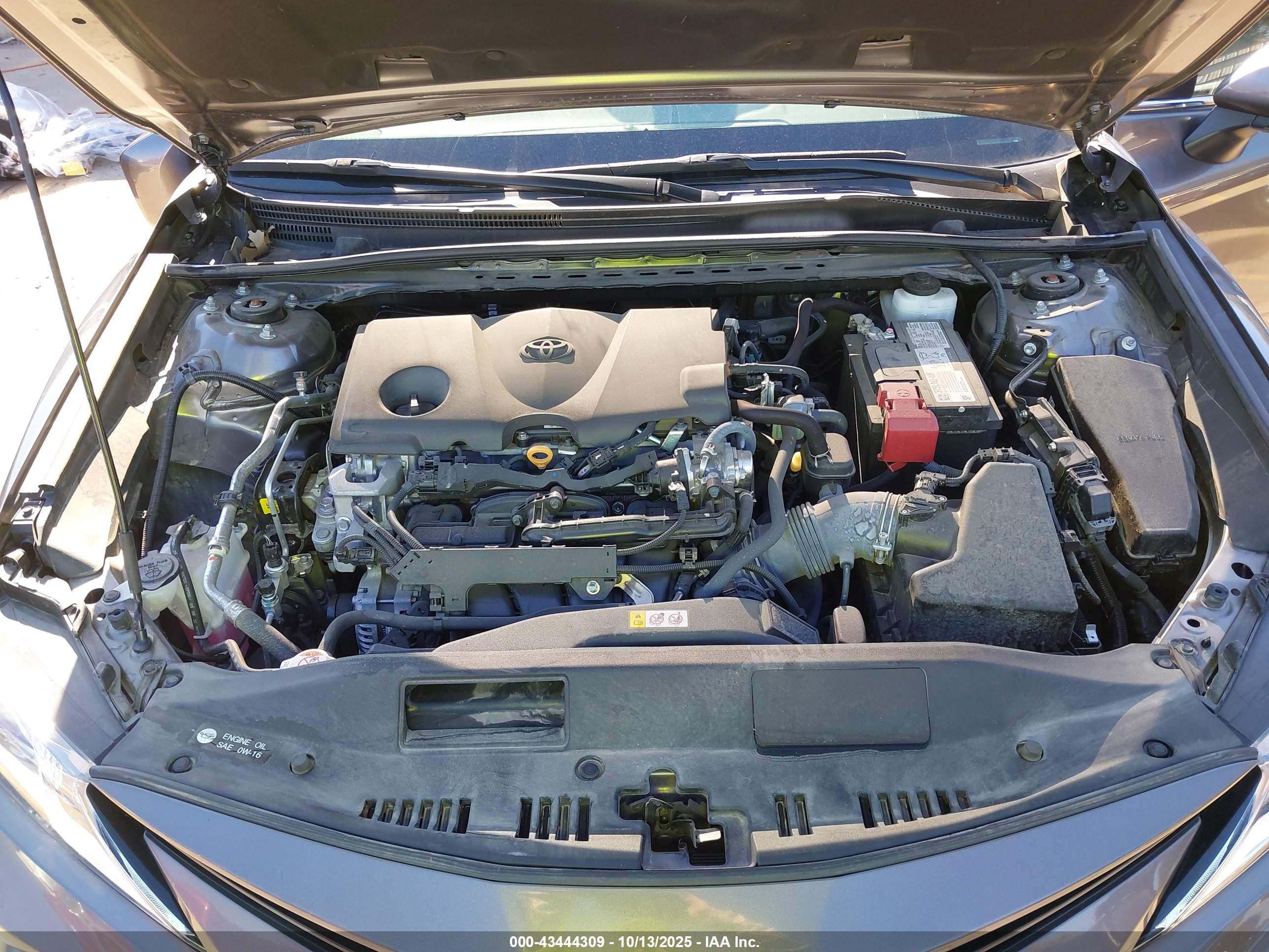 TOYOTA CAMRY image 10