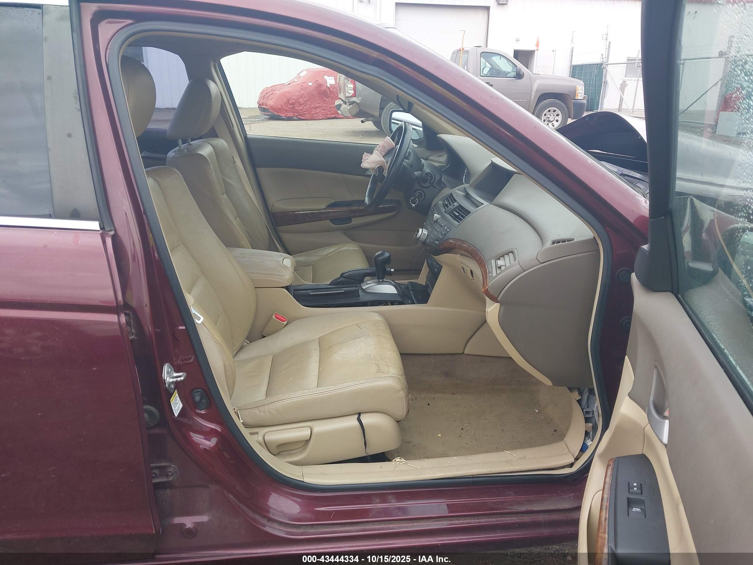 HONDA ACCORD image 5