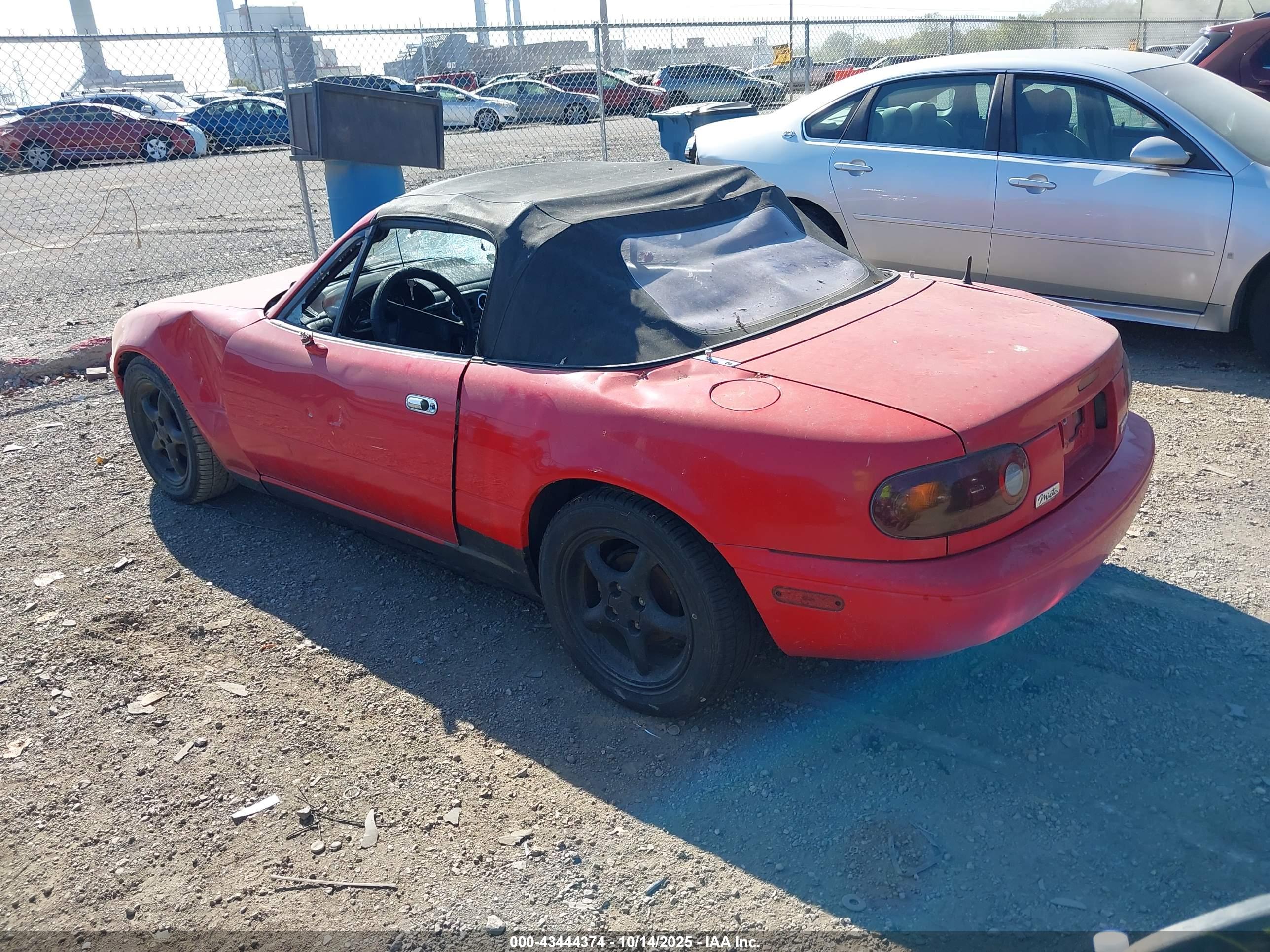MAZDA MX-5 image 3