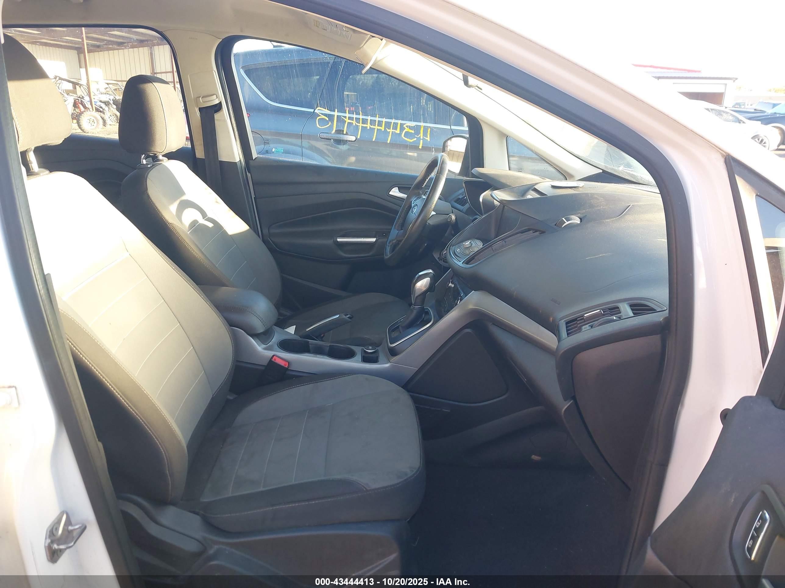 FORD C-MAX image 5