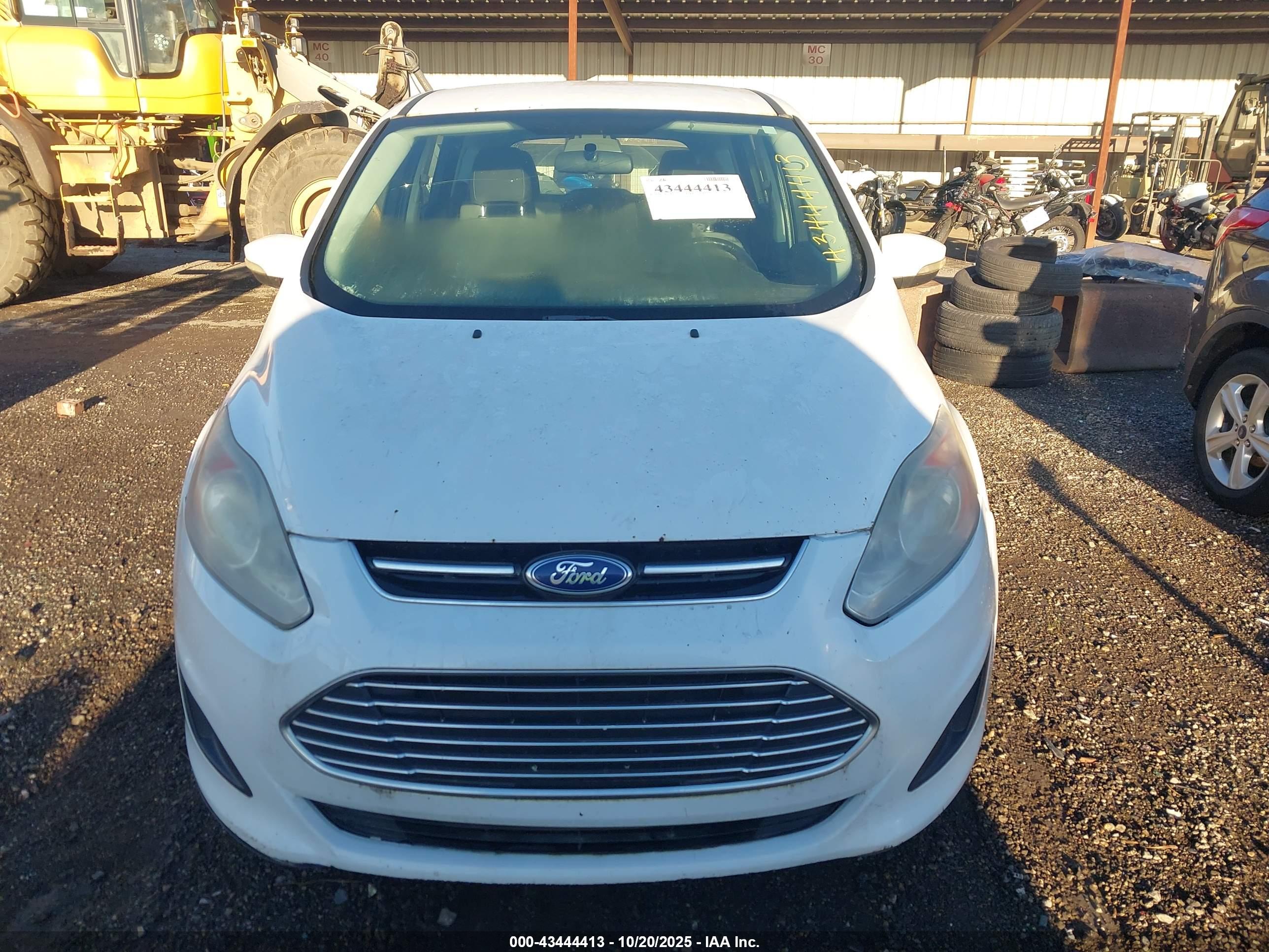 FORD C-MAX image 6