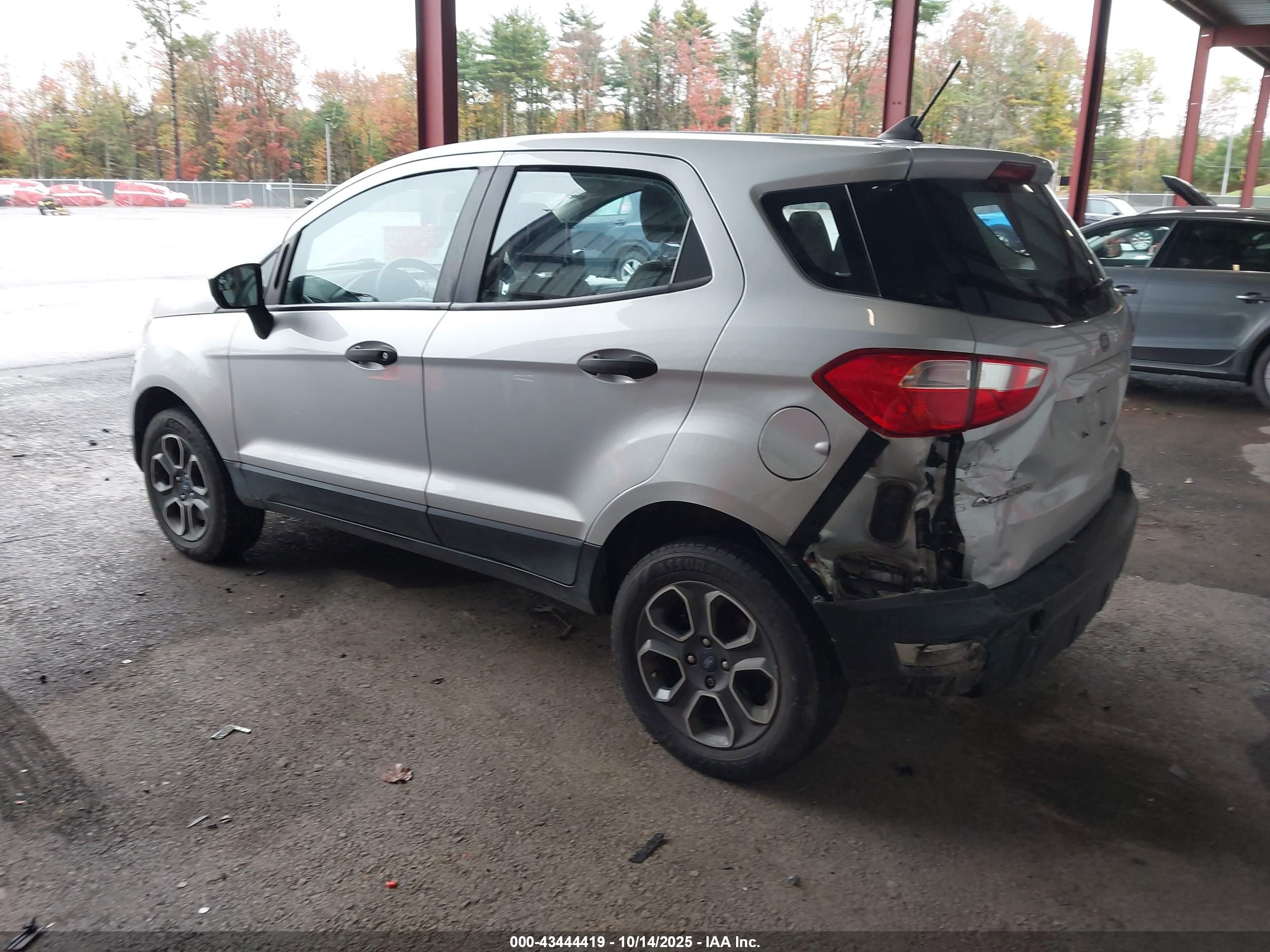 FORD ECOSPORT image 3