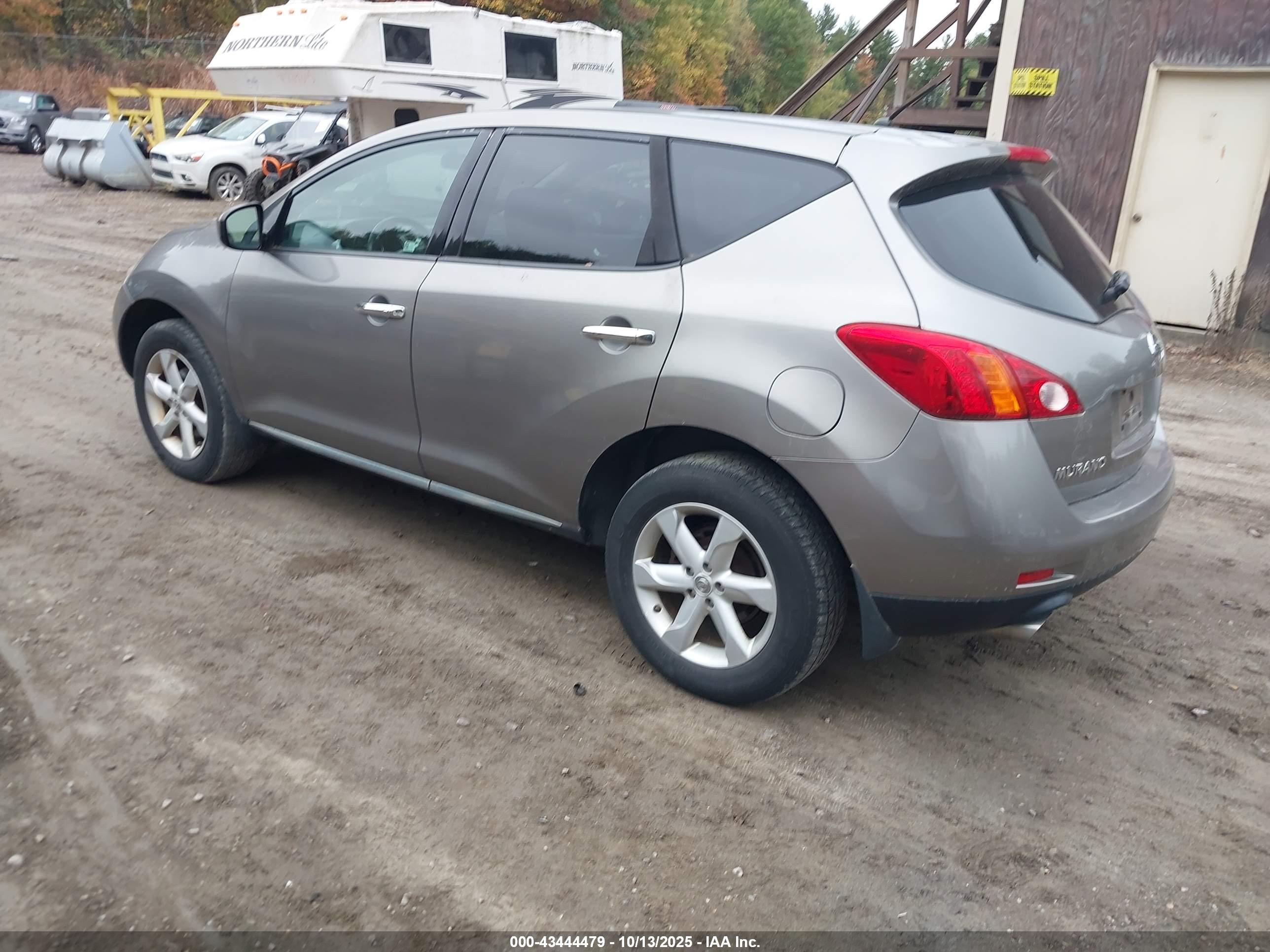 NISSAN MURANO image 3