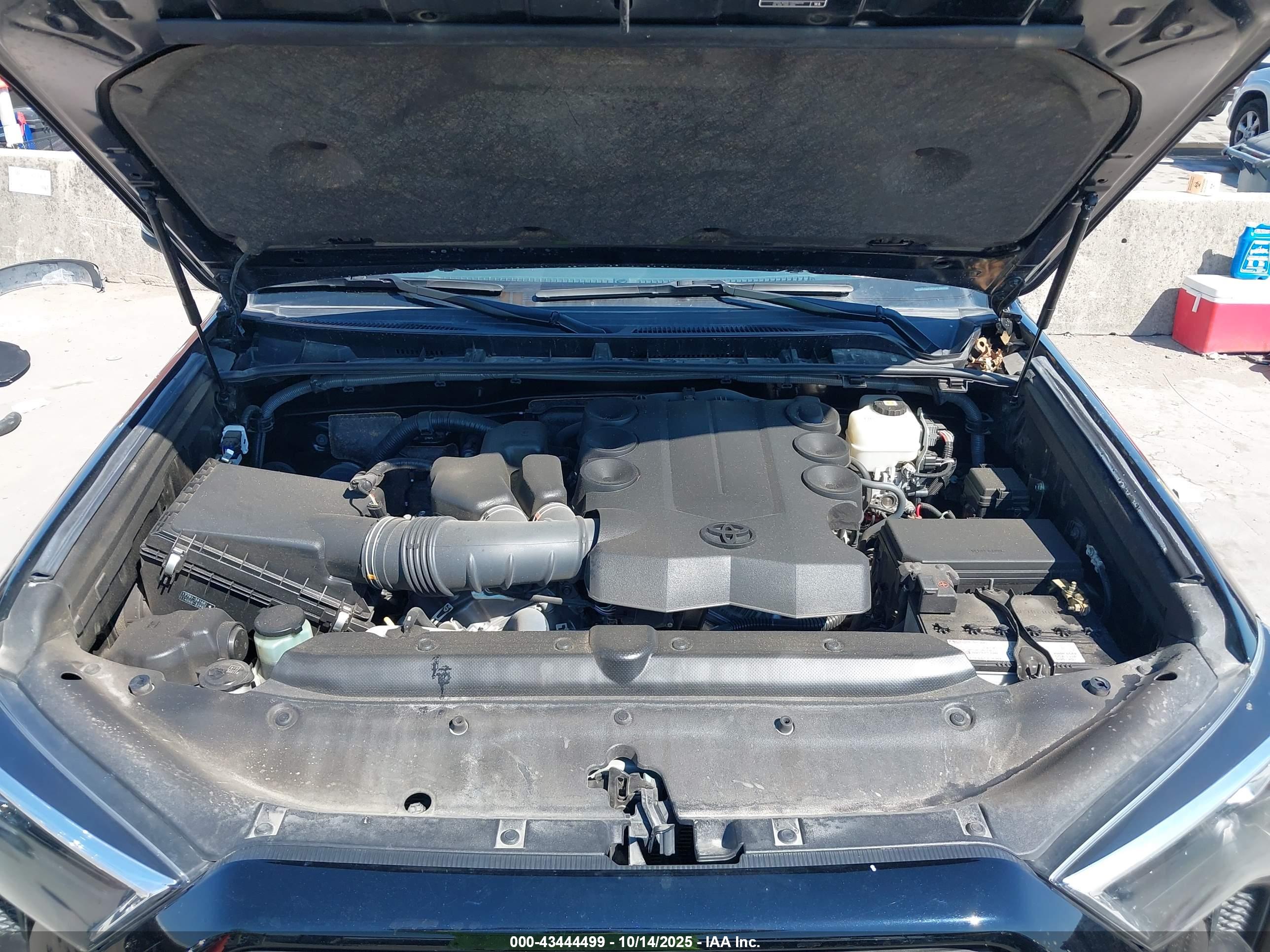 TOYOTA 4RUNNER image 10