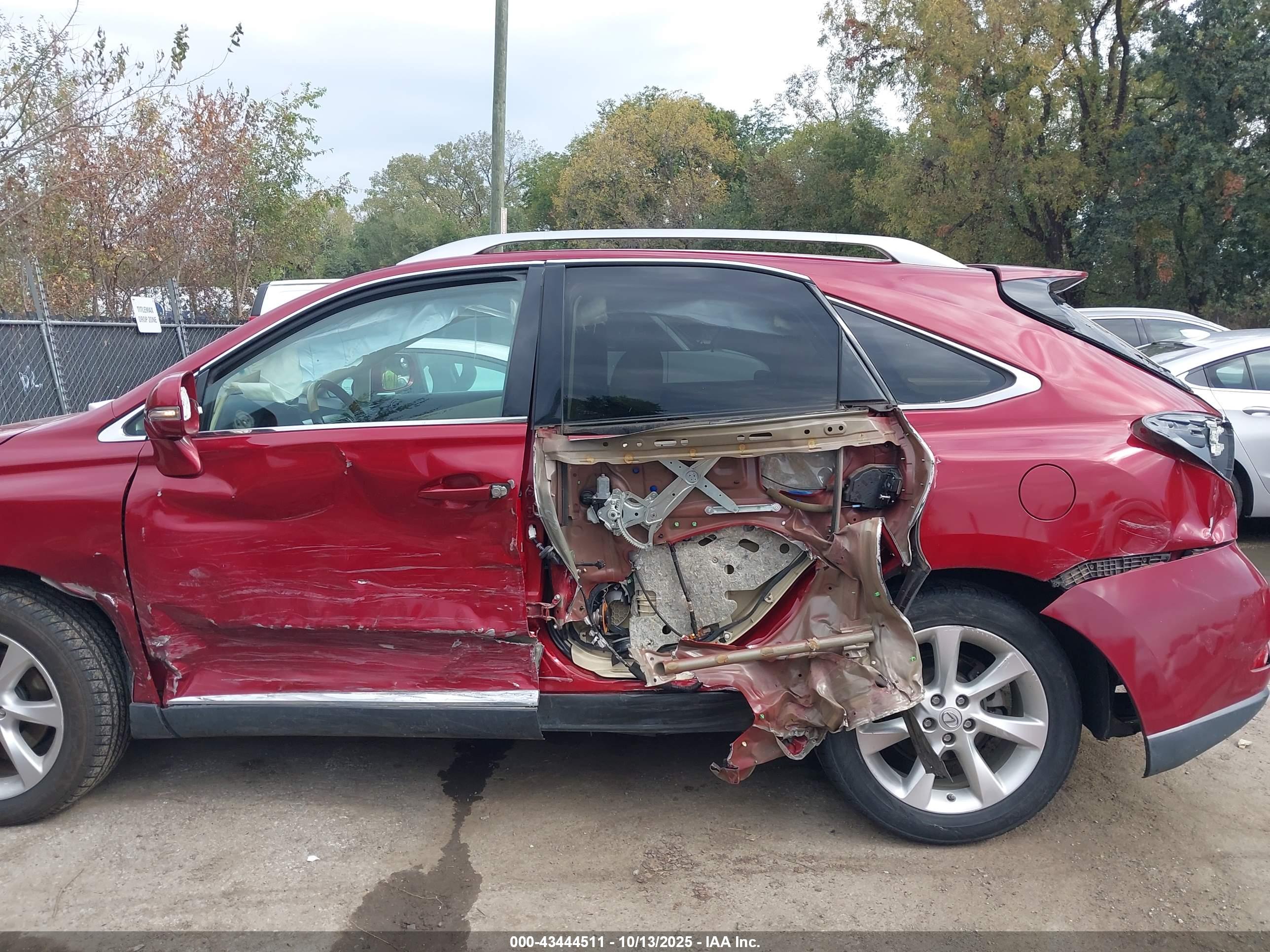 LEXUS RX image 6