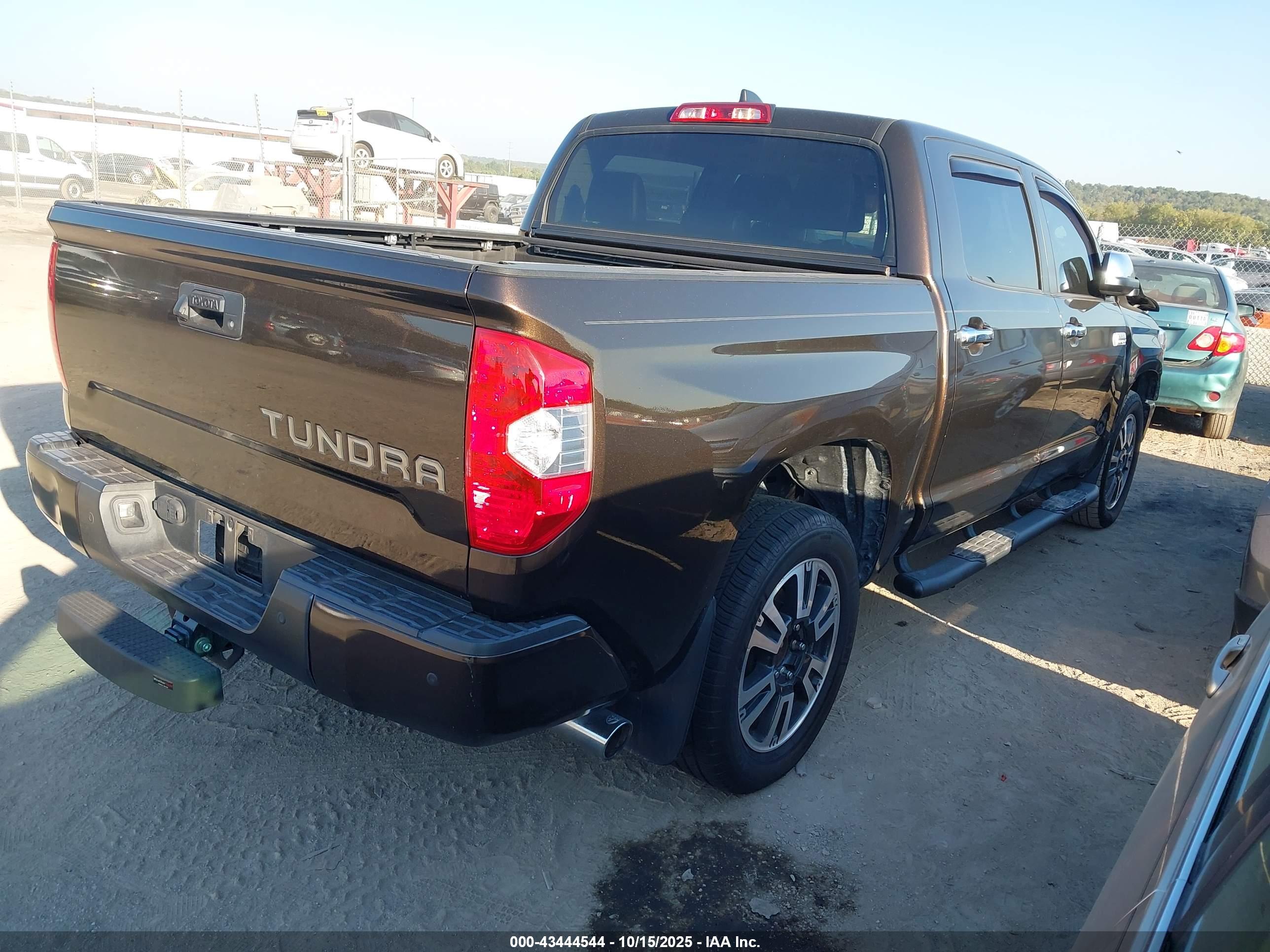 TOYOTA TUNDRA image 4