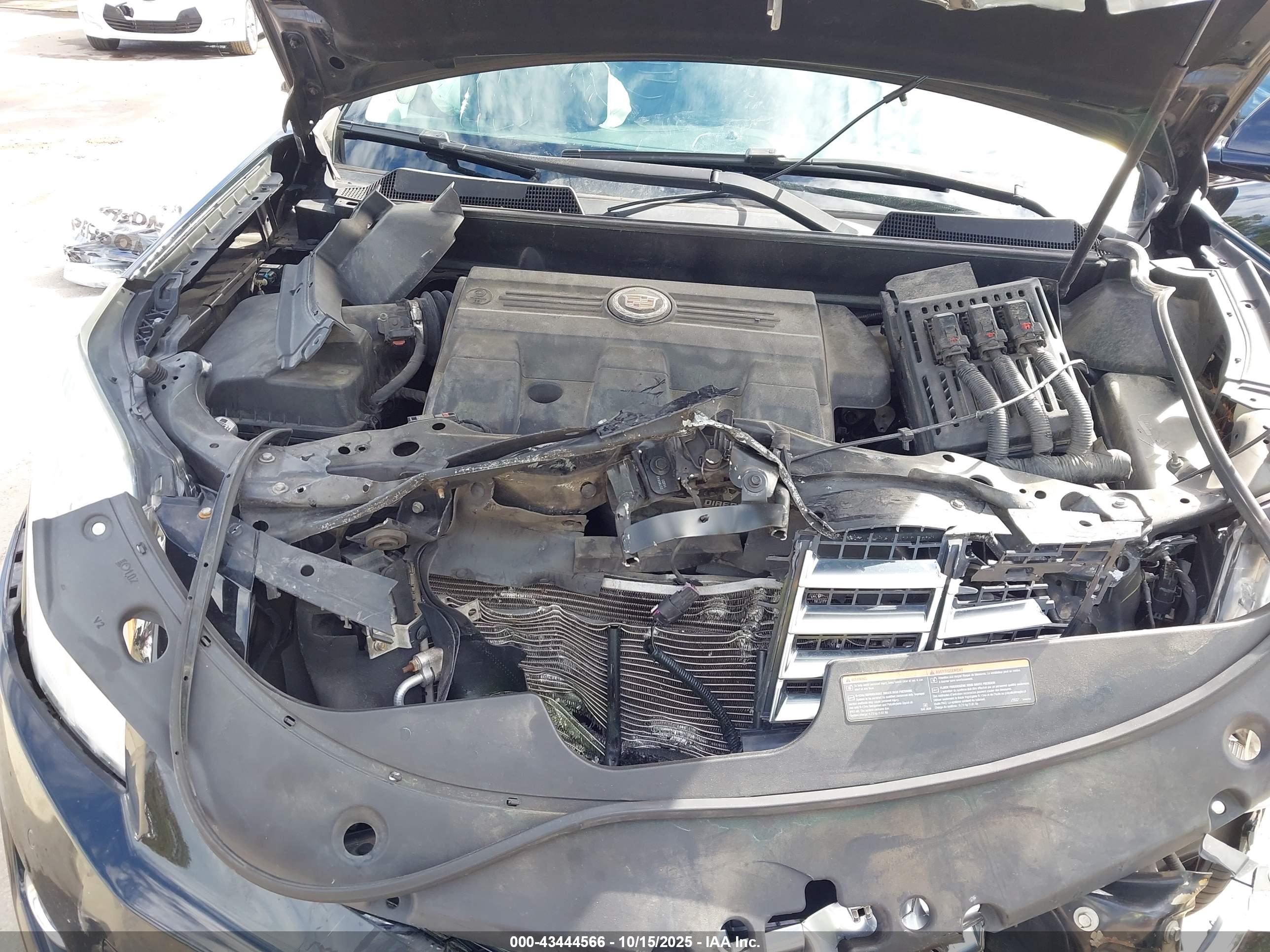 CADILLAC SRX image 10