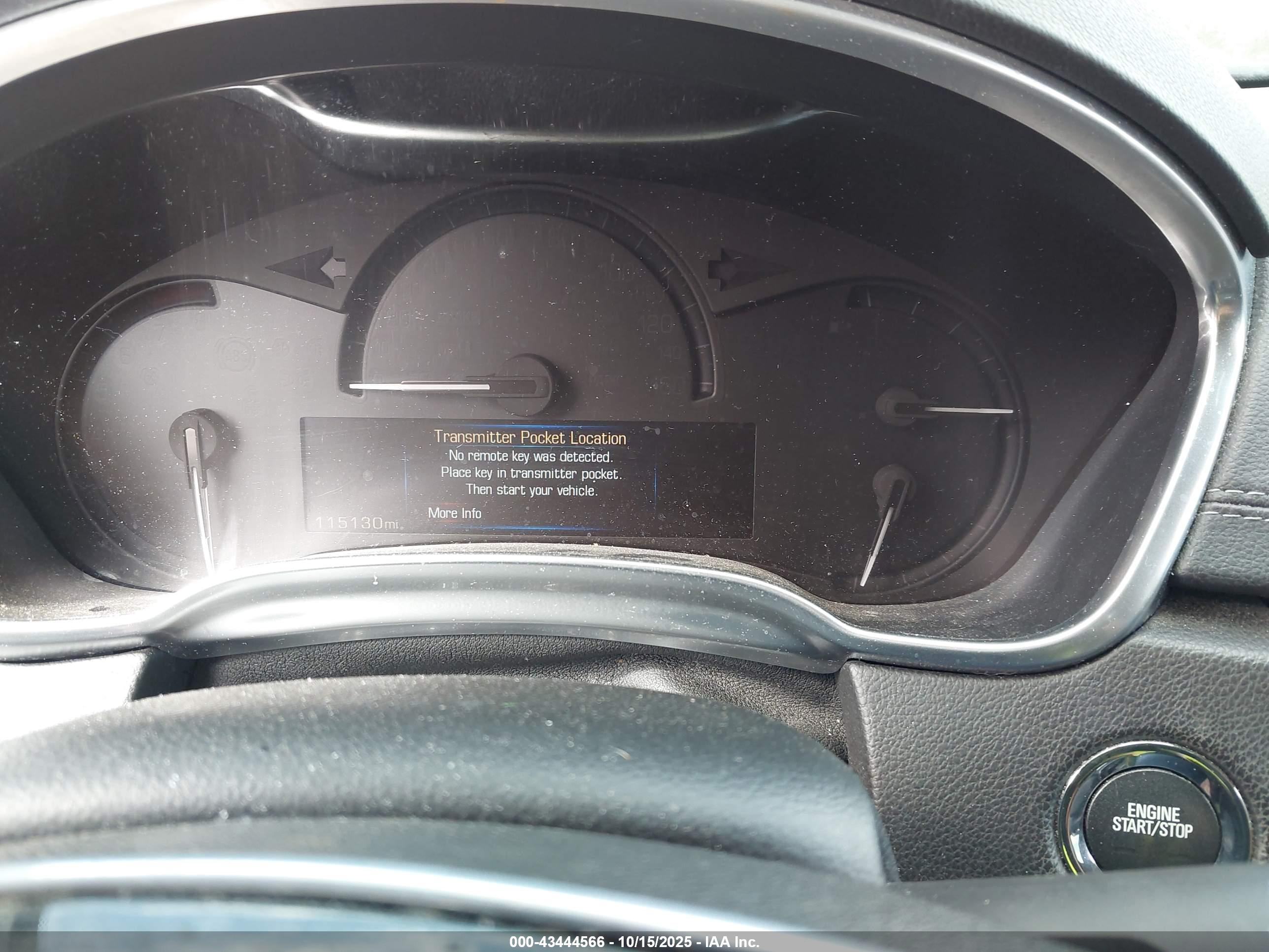 CADILLAC SRX image 7