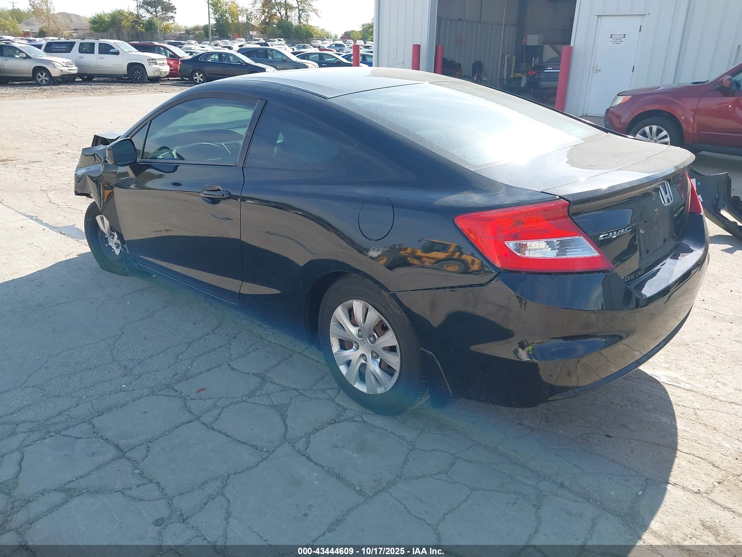 HONDA CIVIC image 3
