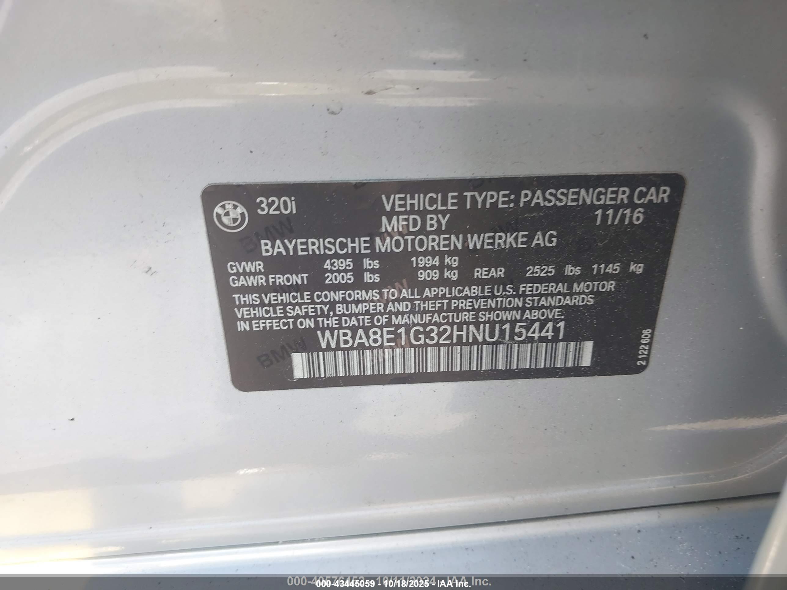 BMW 320I image 9