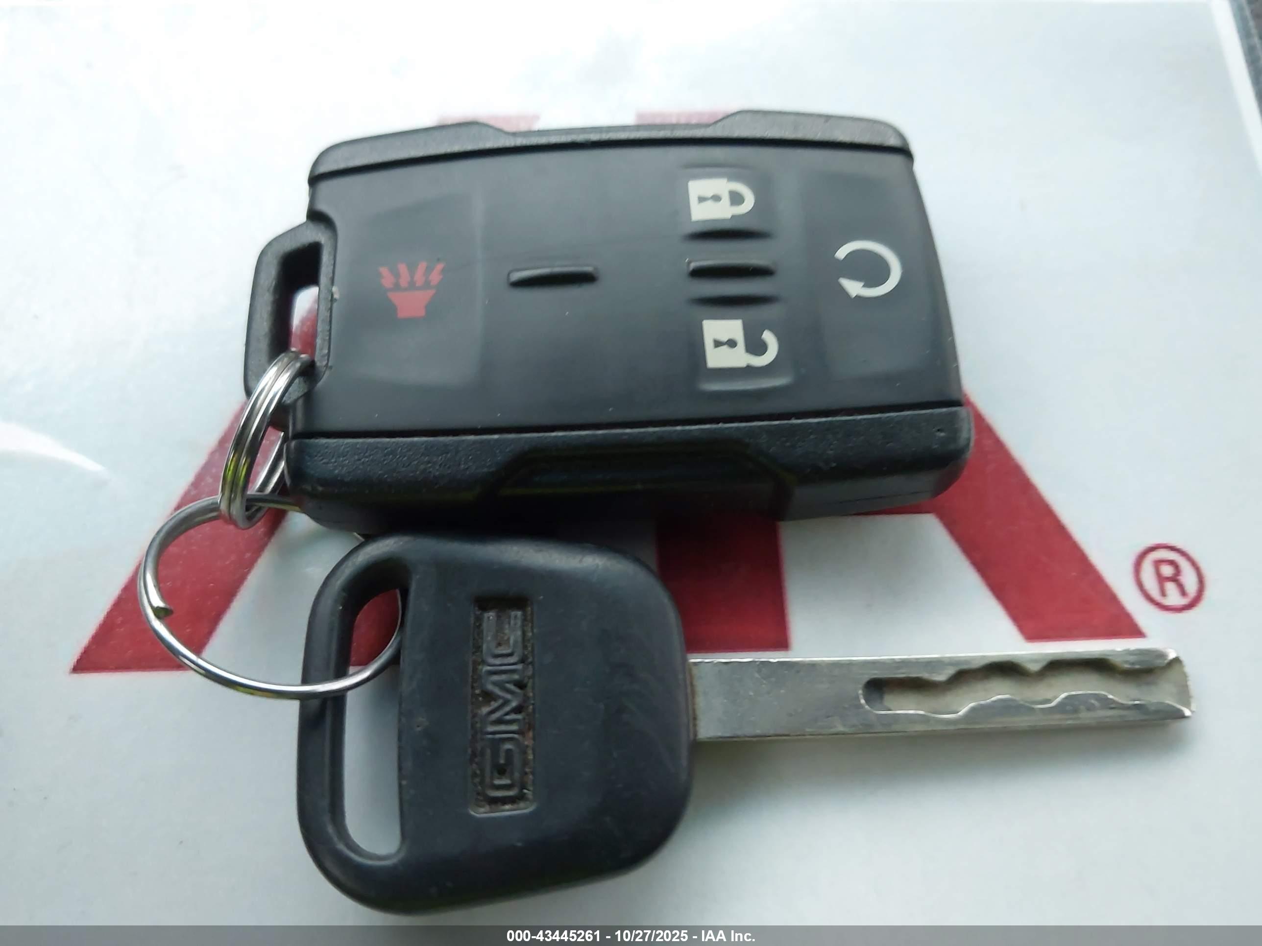 GMC SIERRA image 11