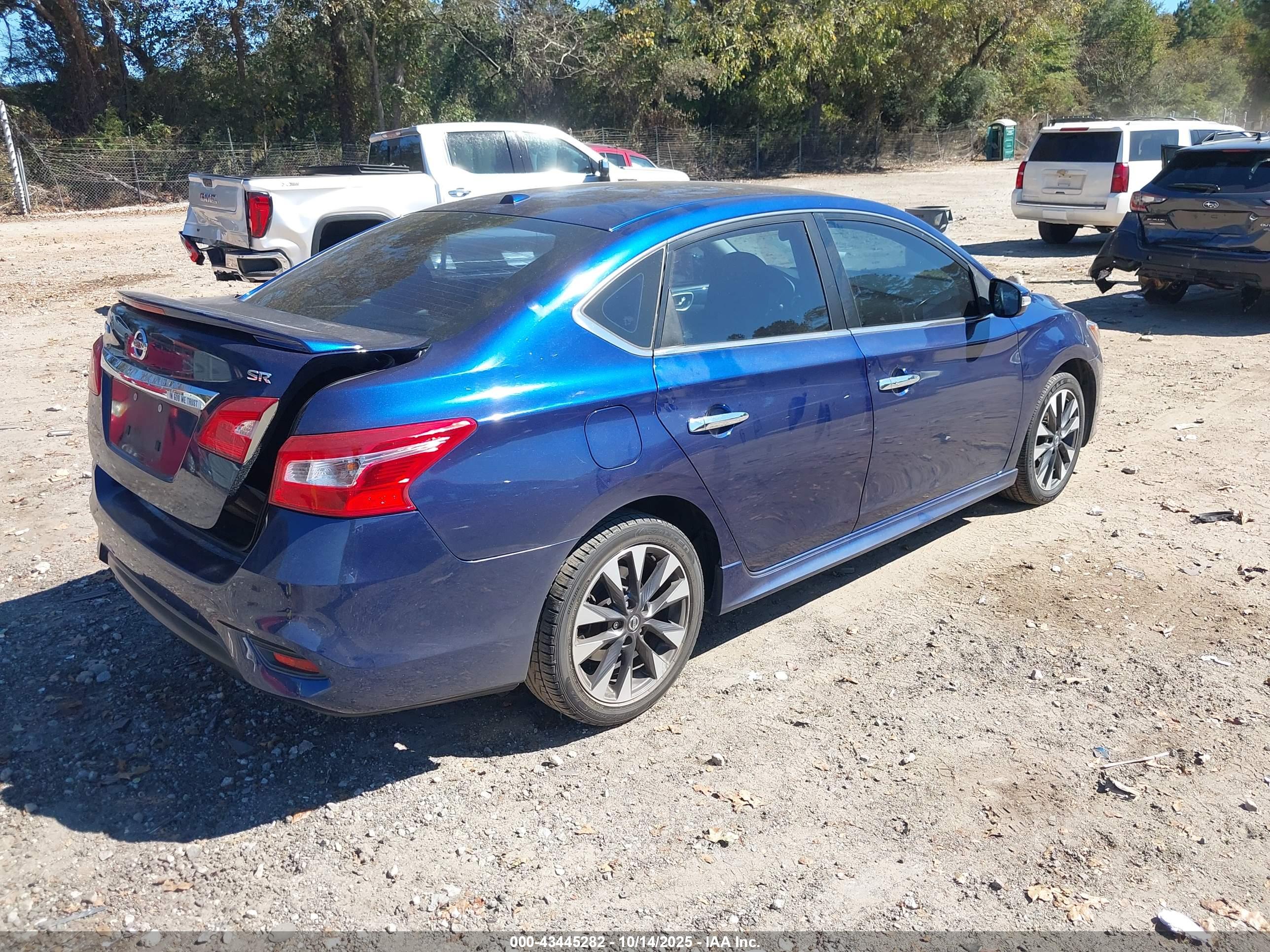 NISSAN SENTRA image 4