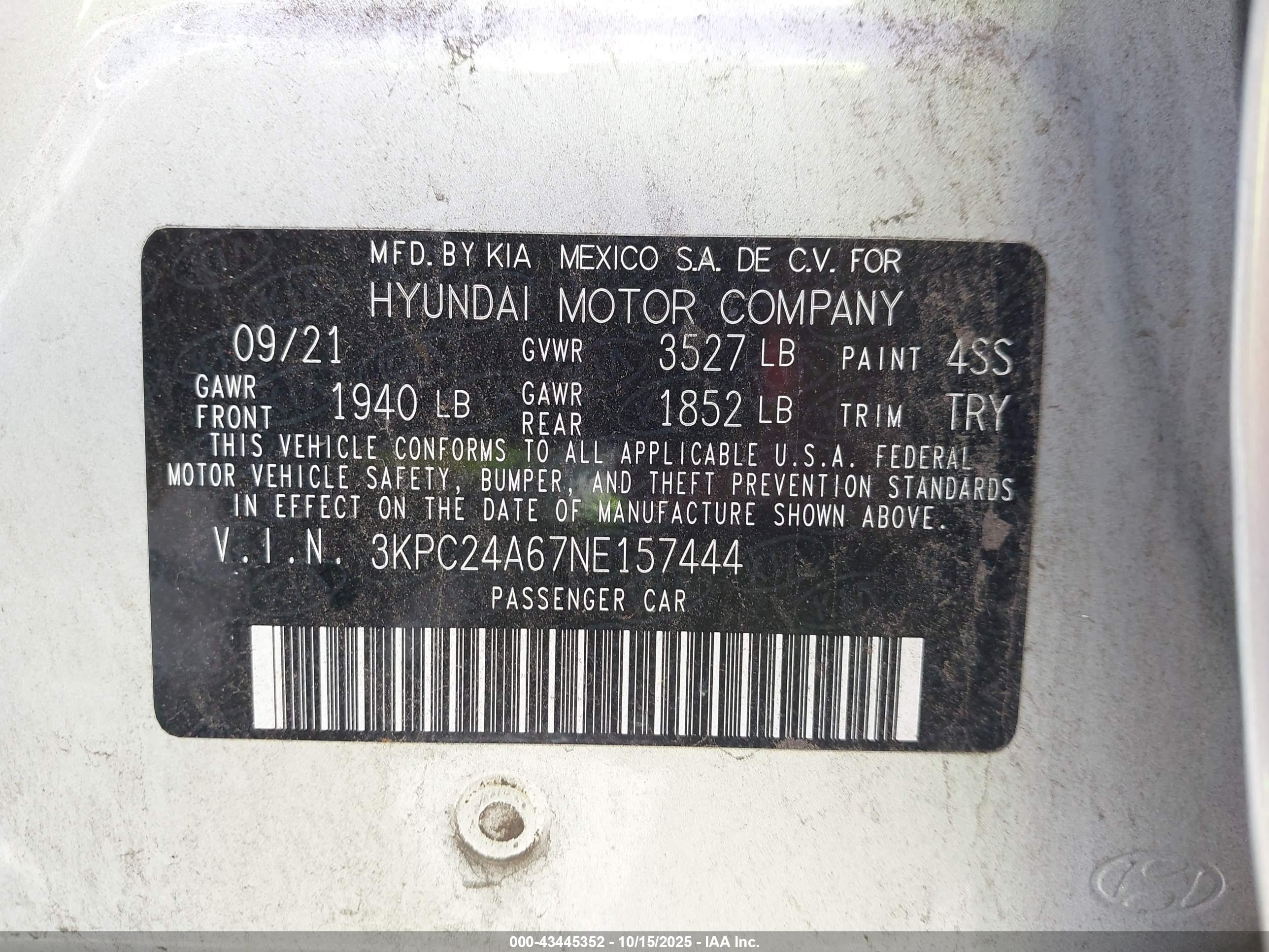 HYUNDAI ACCENT image 9