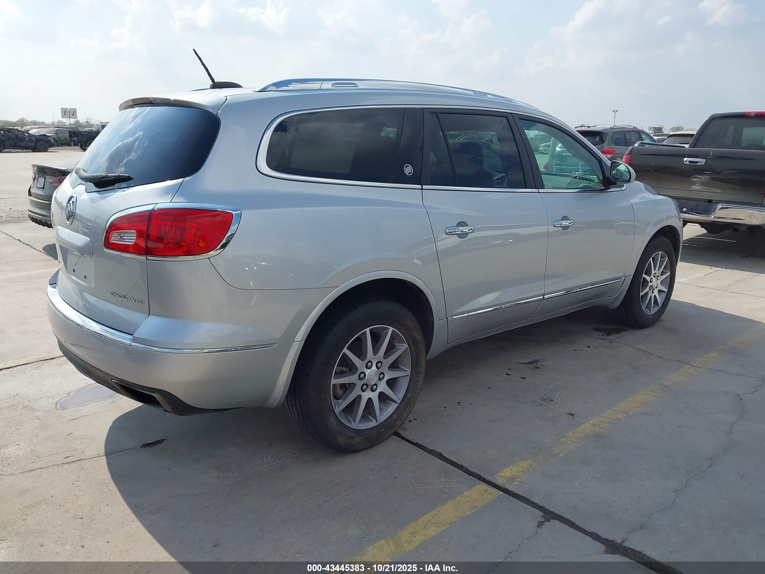 BUICK ENCLAVE image 4