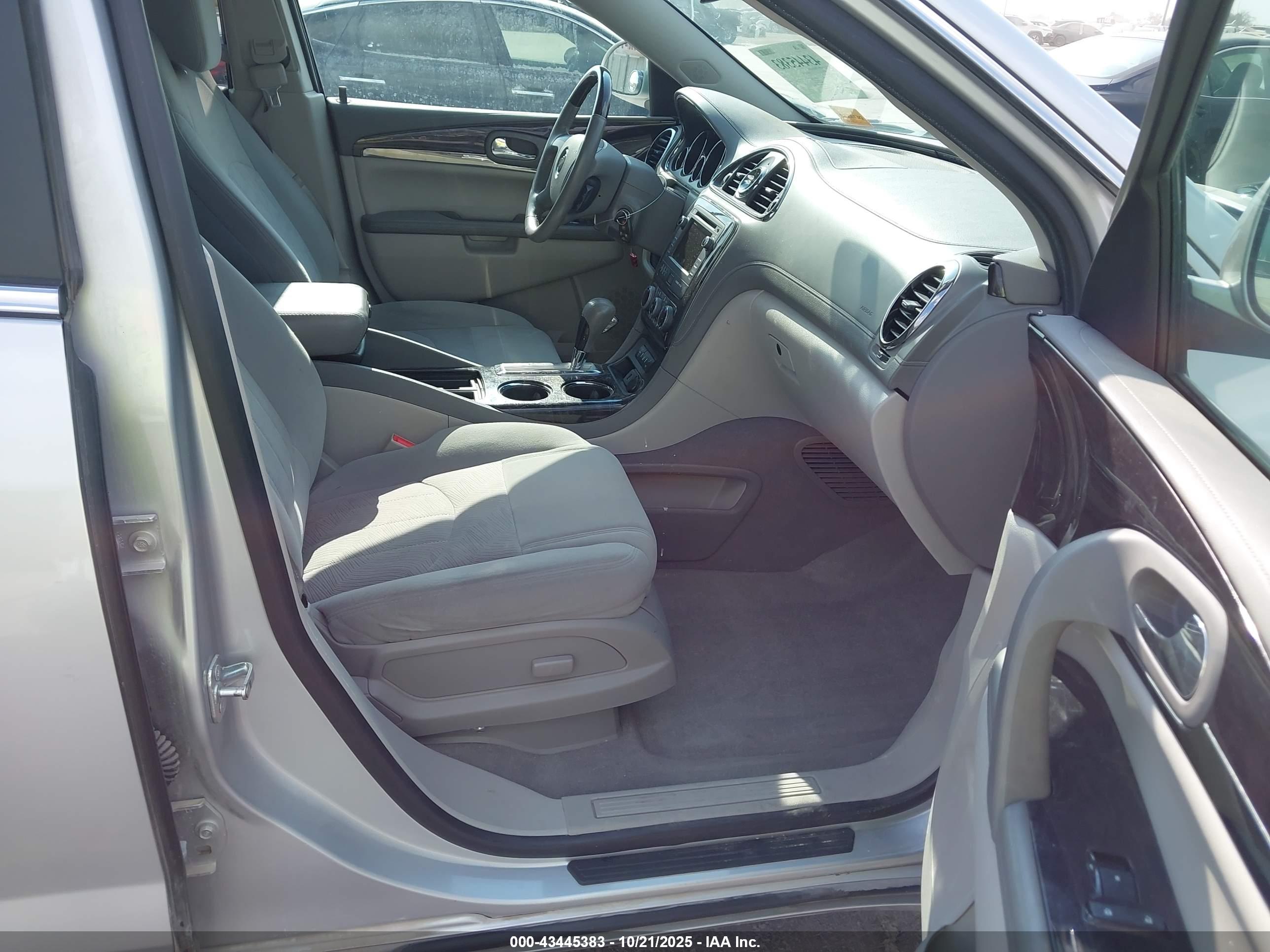 BUICK ENCLAVE image 5