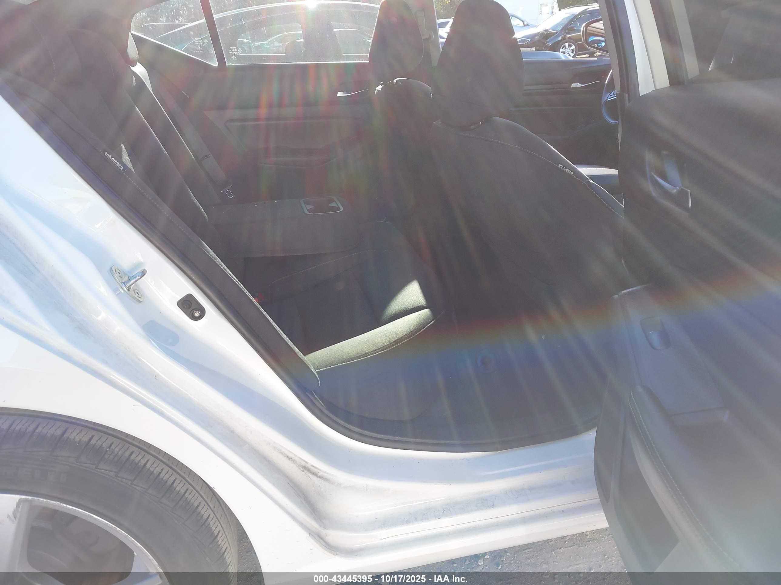 NISSAN ALTIMA image 8