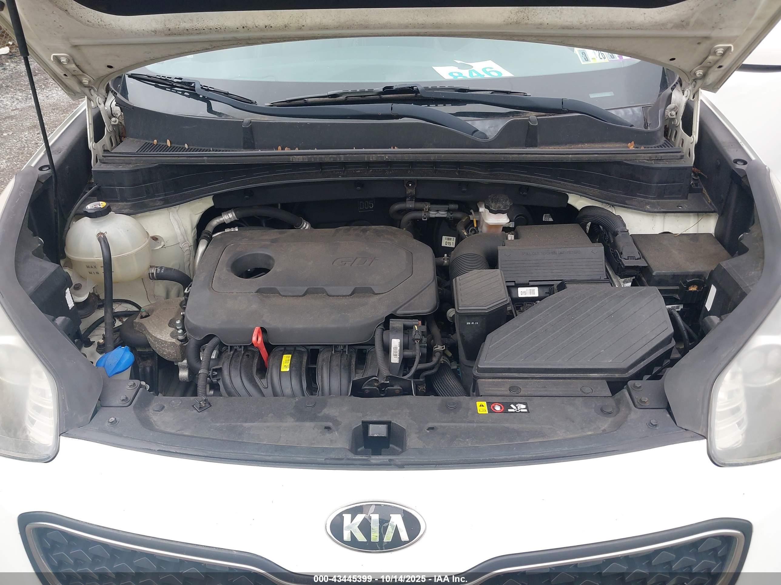 KIA SPORTAGE image 10