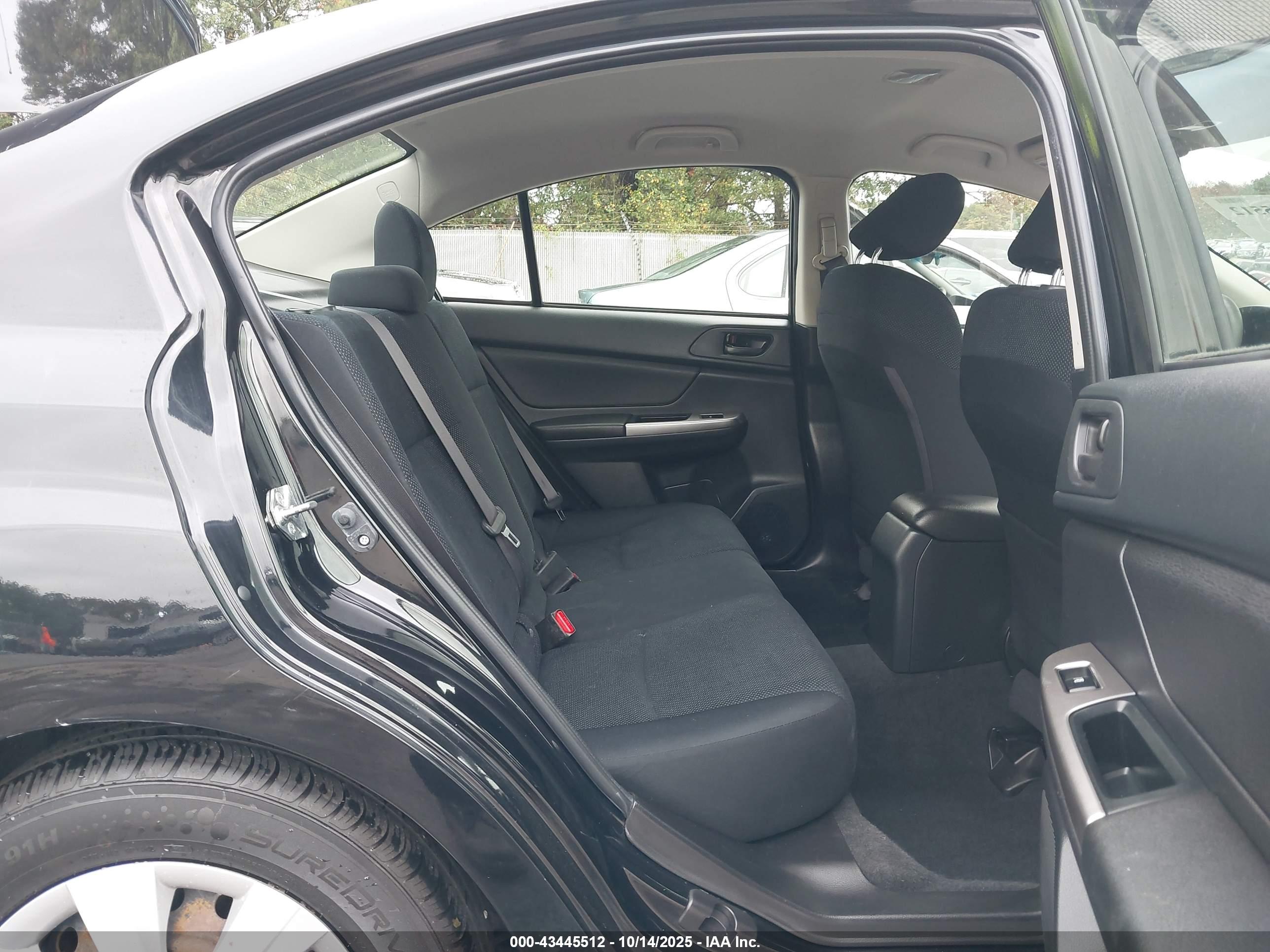 SUBARU IMPREZA image 8