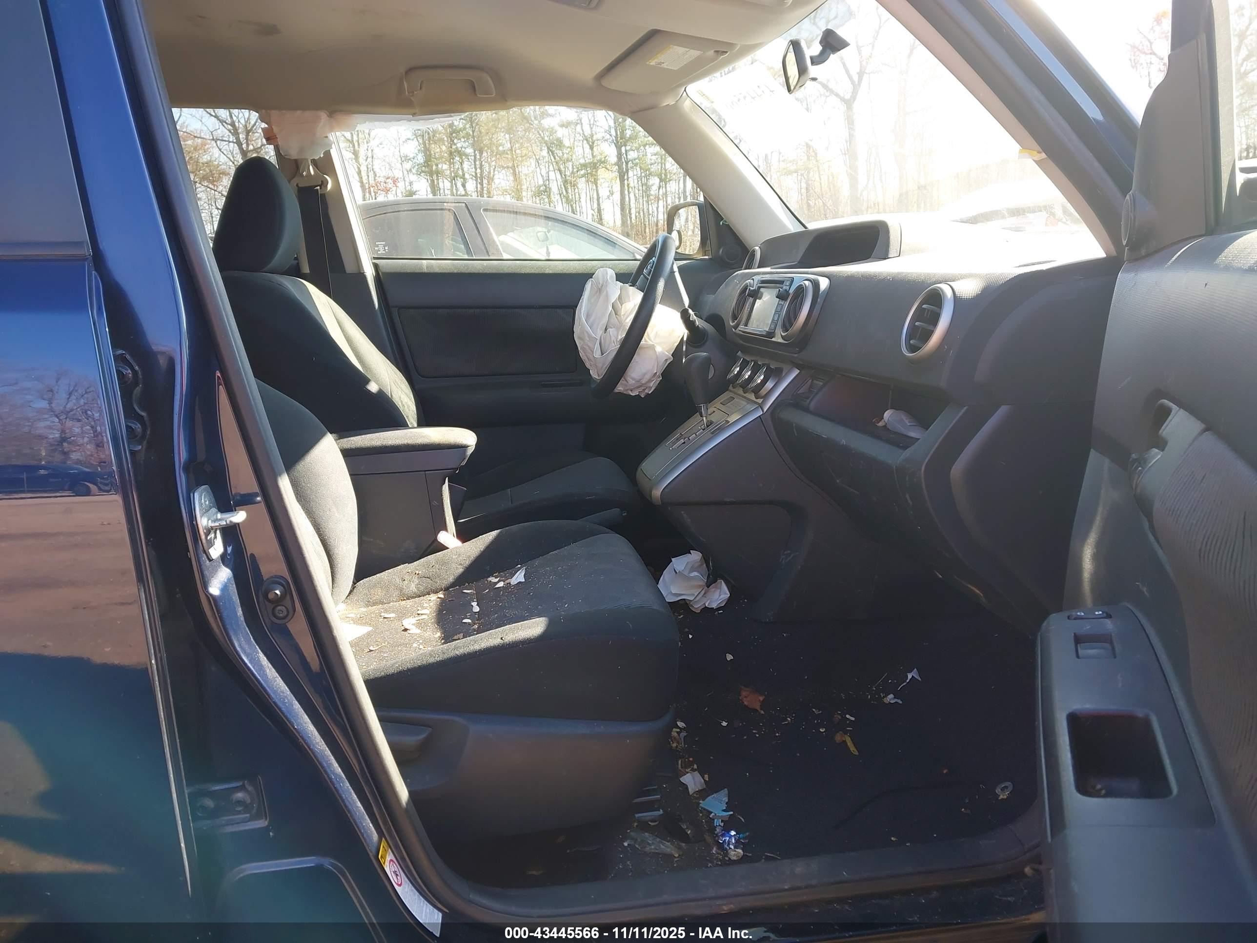 SCION XB image 5
