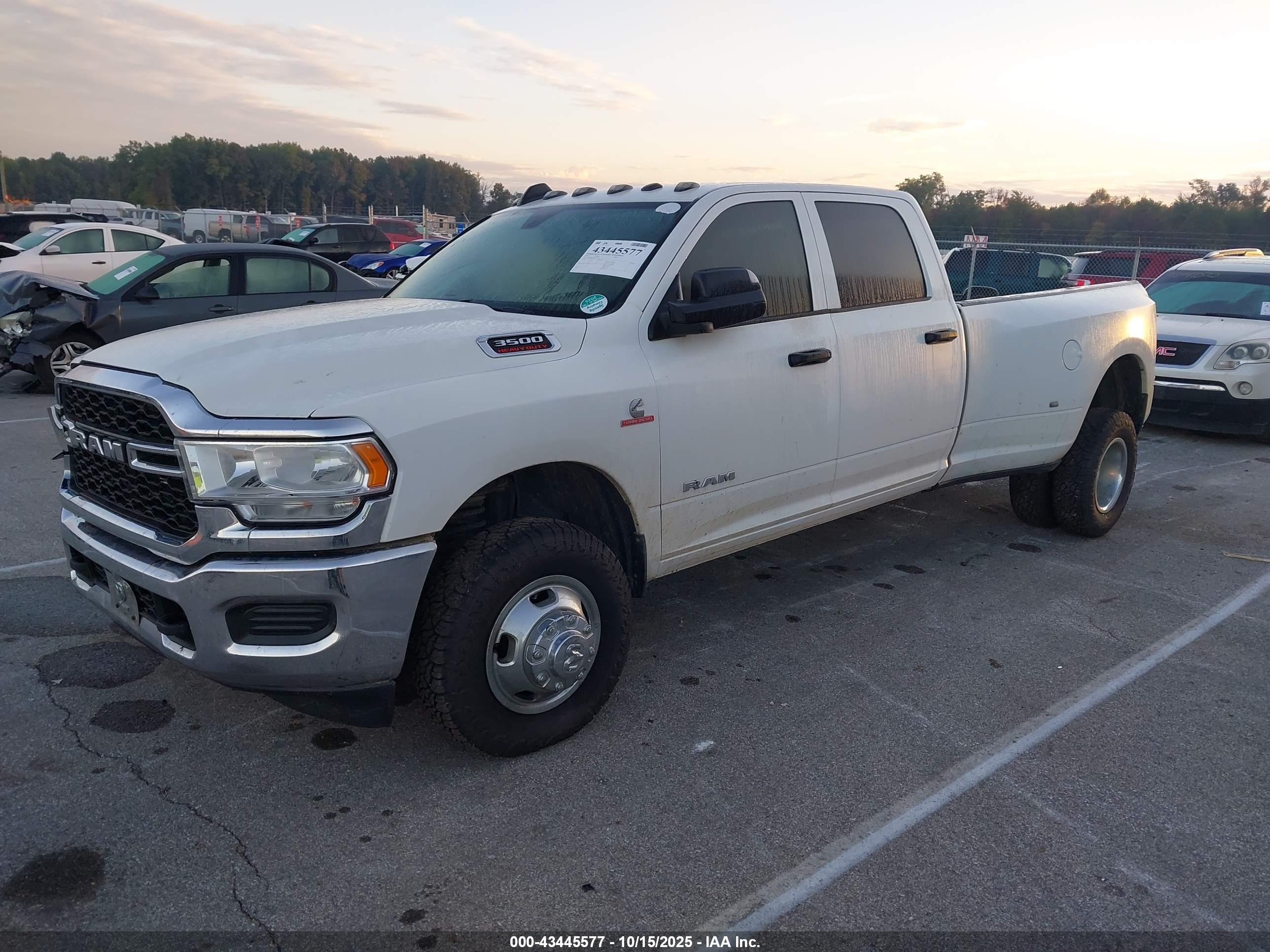 RAM 3500 image 2
