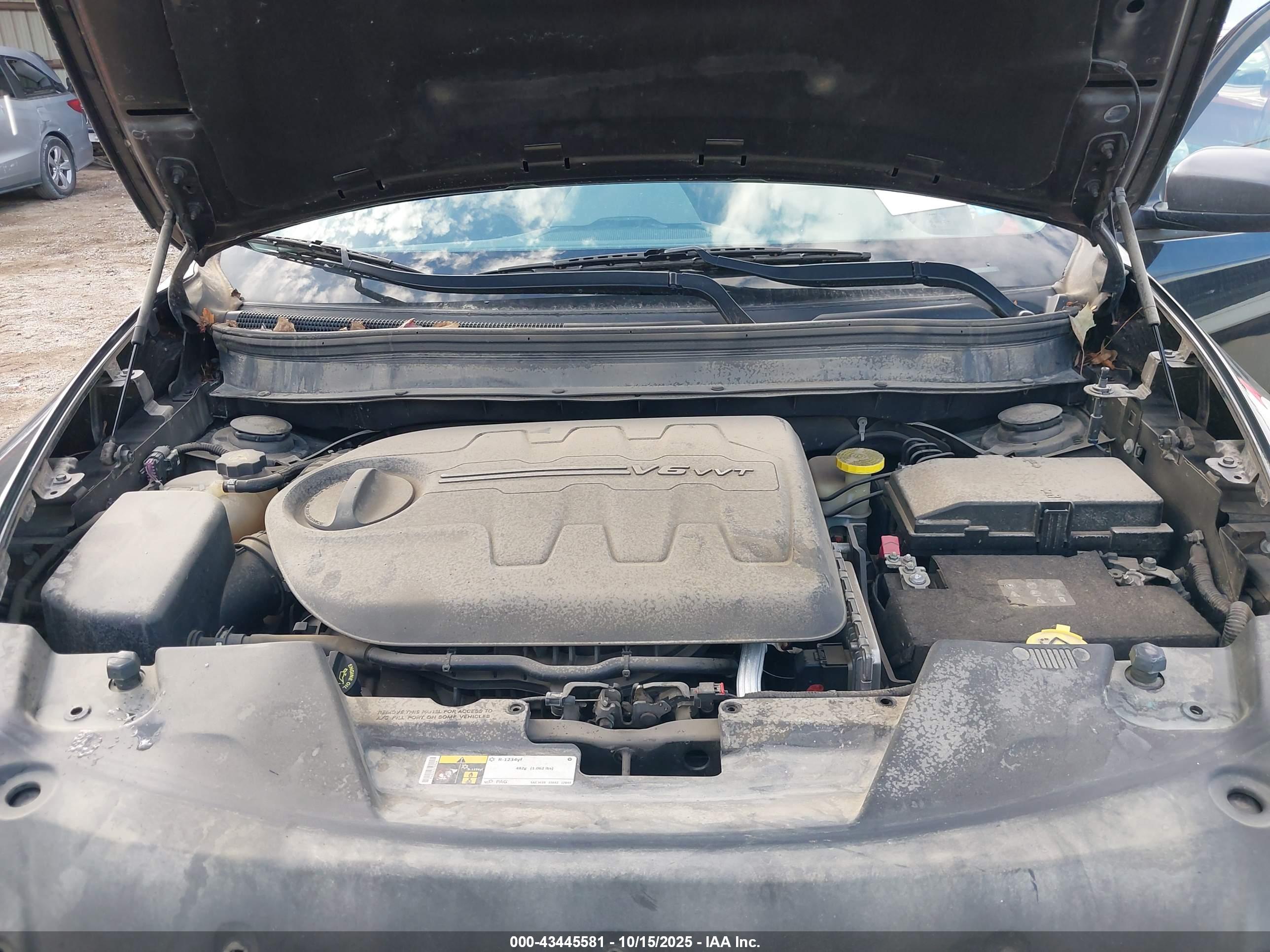 JEEP CHEROKEE image 10