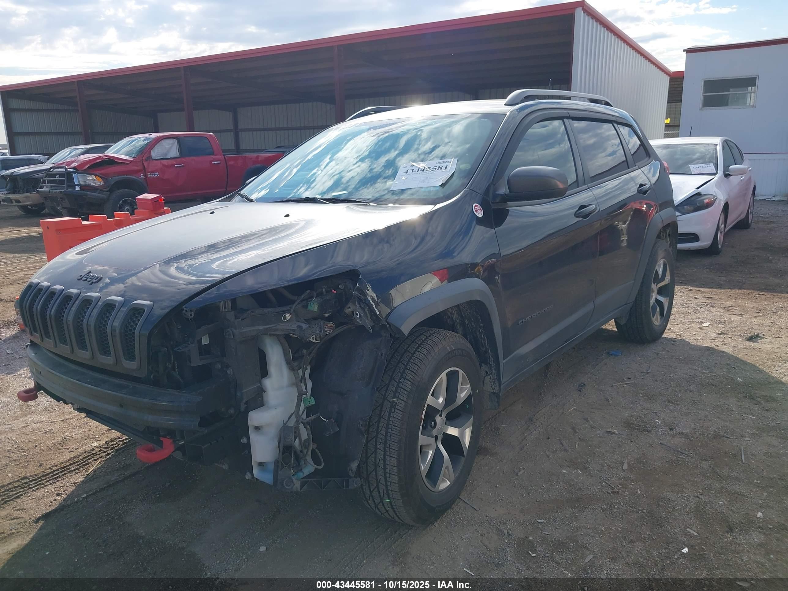 JEEP CHEROKEE image 2