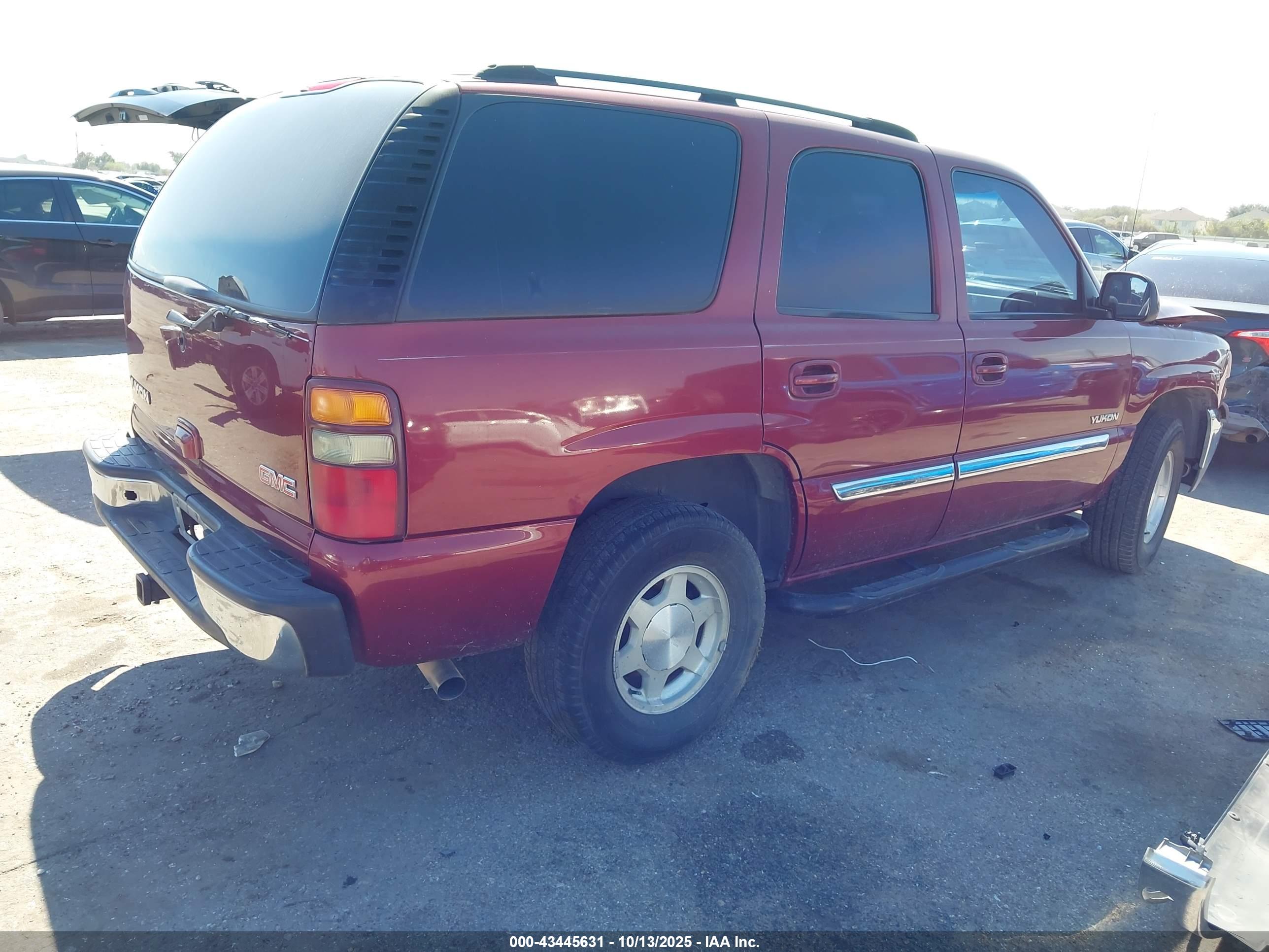 GMC YUKON image 4