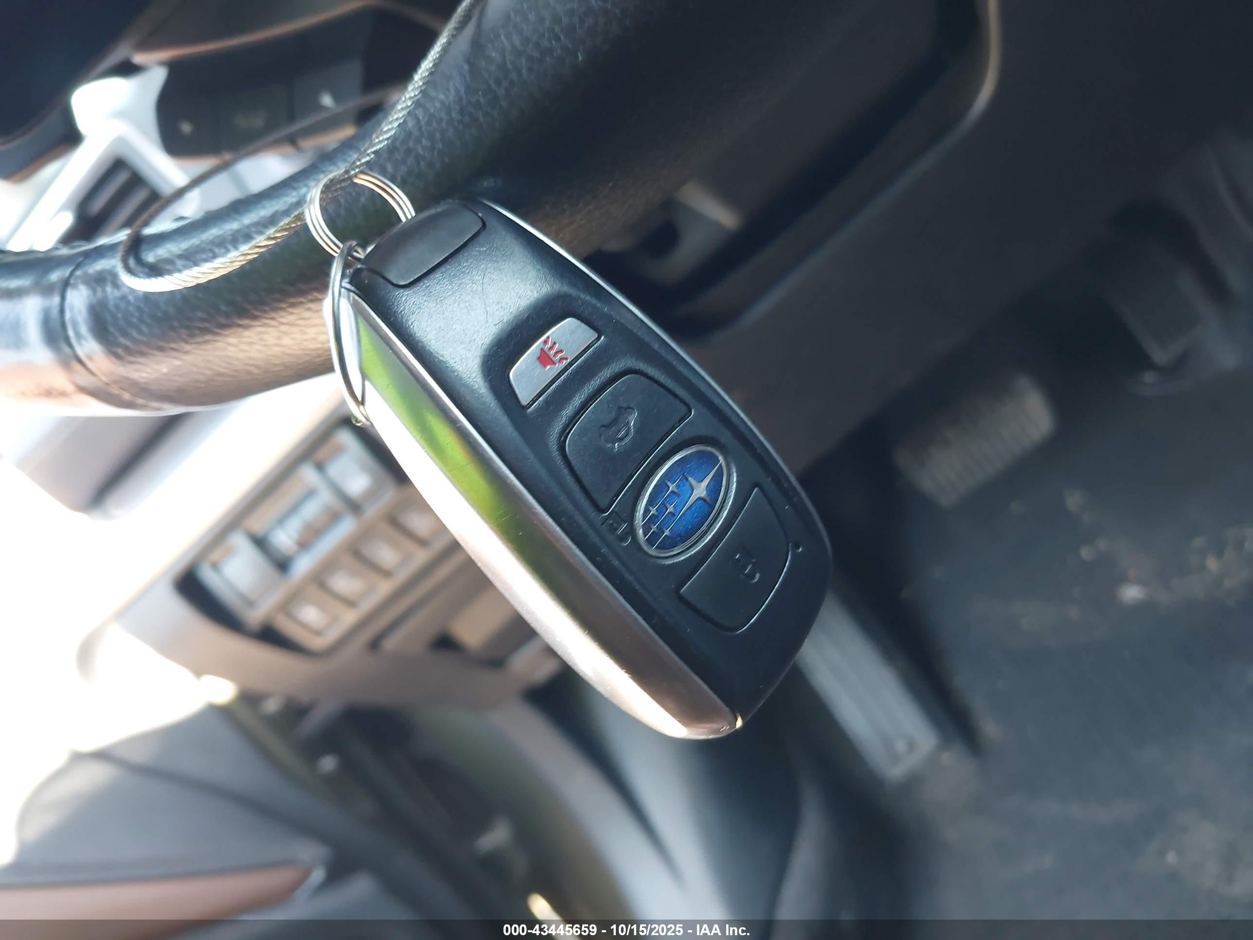 SUBARU OUTBACK image 11