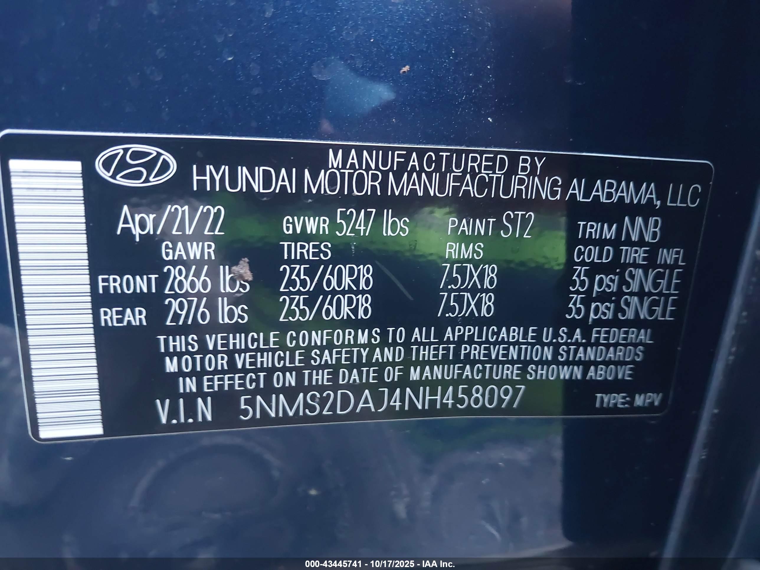 HYUNDAI SANTA image 9