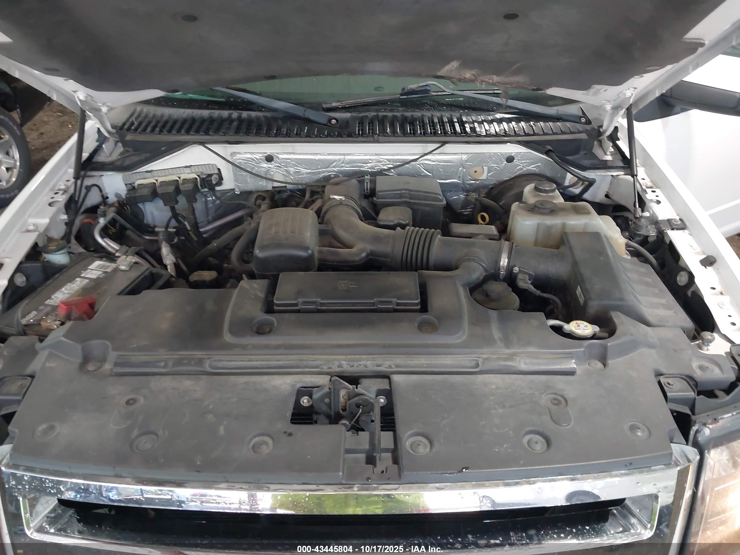 FORD EXPEDITION image 10