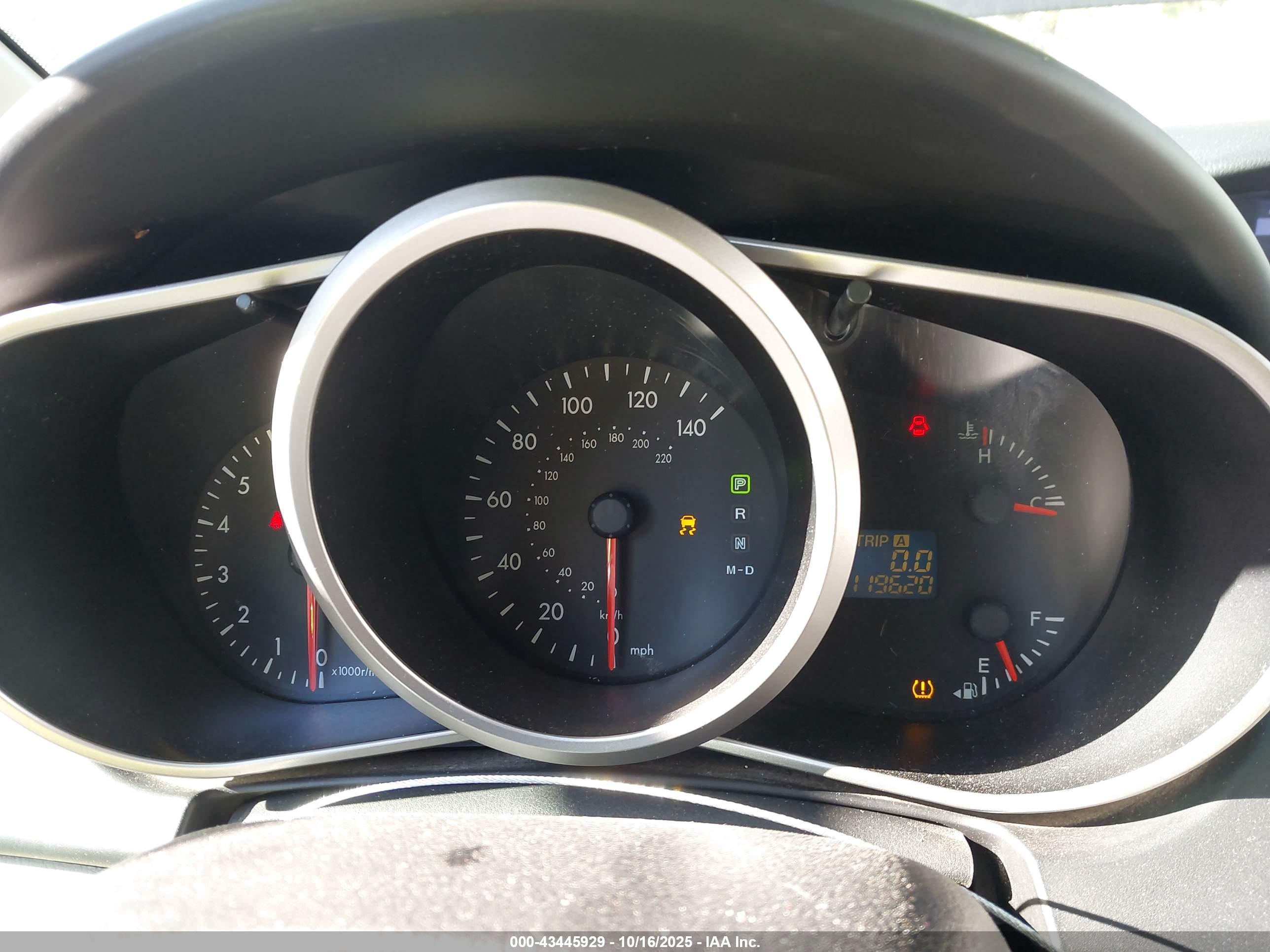 MAZDA CX-7 image 7